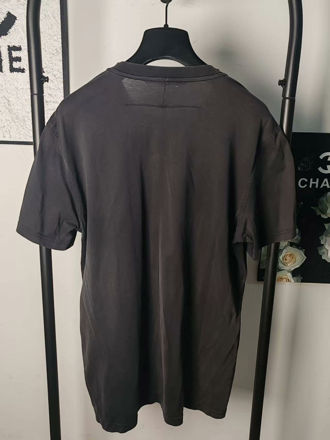 Givenchy Givenchy White T-Shirt l Men Size US L / EU 52-54 / 3 - 2 Thumbnail