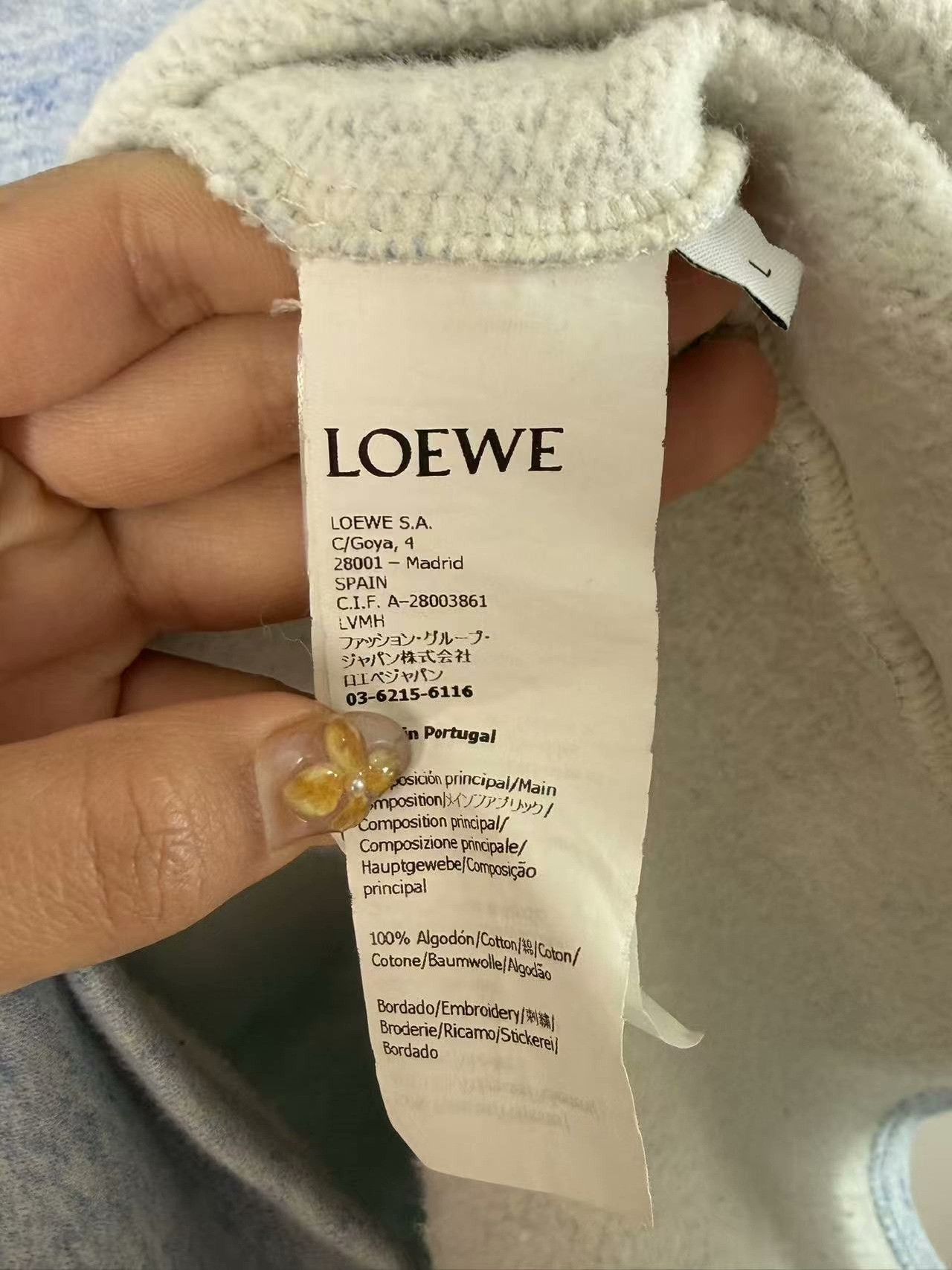 Loewe Loewe Retro Embroidered White Hoodie l Men Size US L / EU 52-54 / 3 - 4 Thumbnail