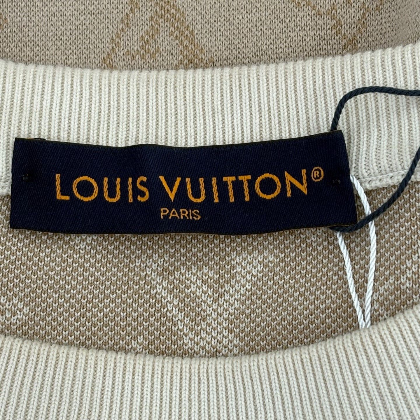 Louis Vuitton Louis Vuitton Beige Sweater xs Men Size US XS / EU 42 / 0 - 3 Thumbnail
