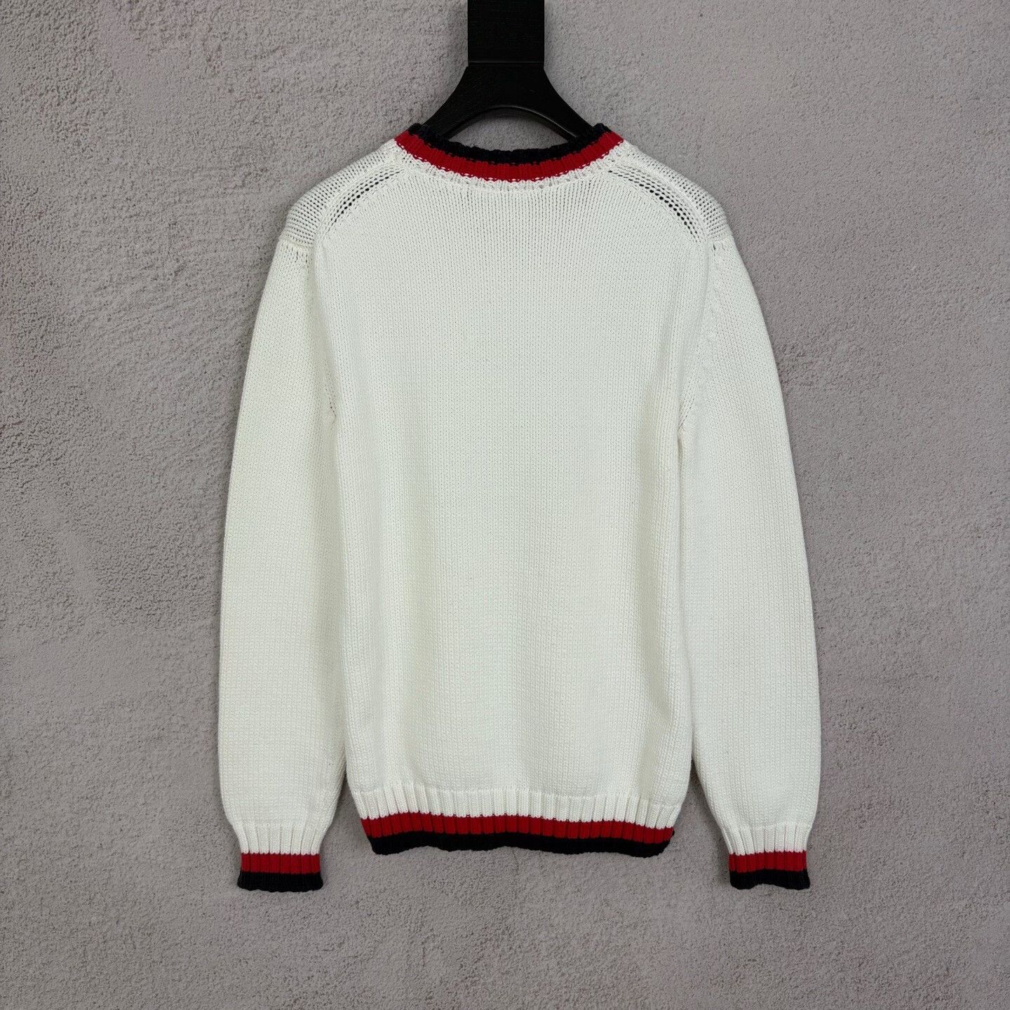 Fendi Fendi Collab Embroidered White Sweater xs Men Size US XS / EU 42 / 0 - 2 Thumbnail