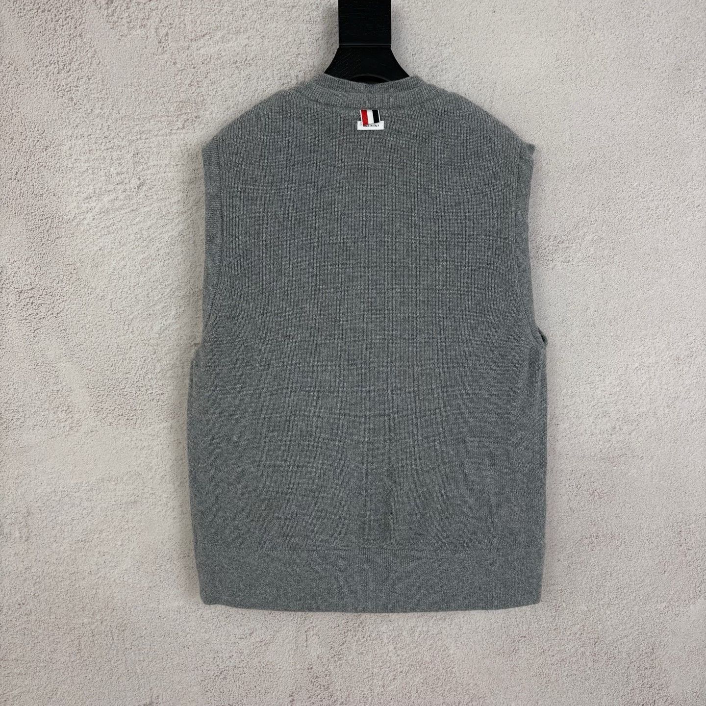Thom Browne Thom Browne Wool Brown Tank Top xs Men Size US XS / EU 42 / 0 - 4 Thumbnail