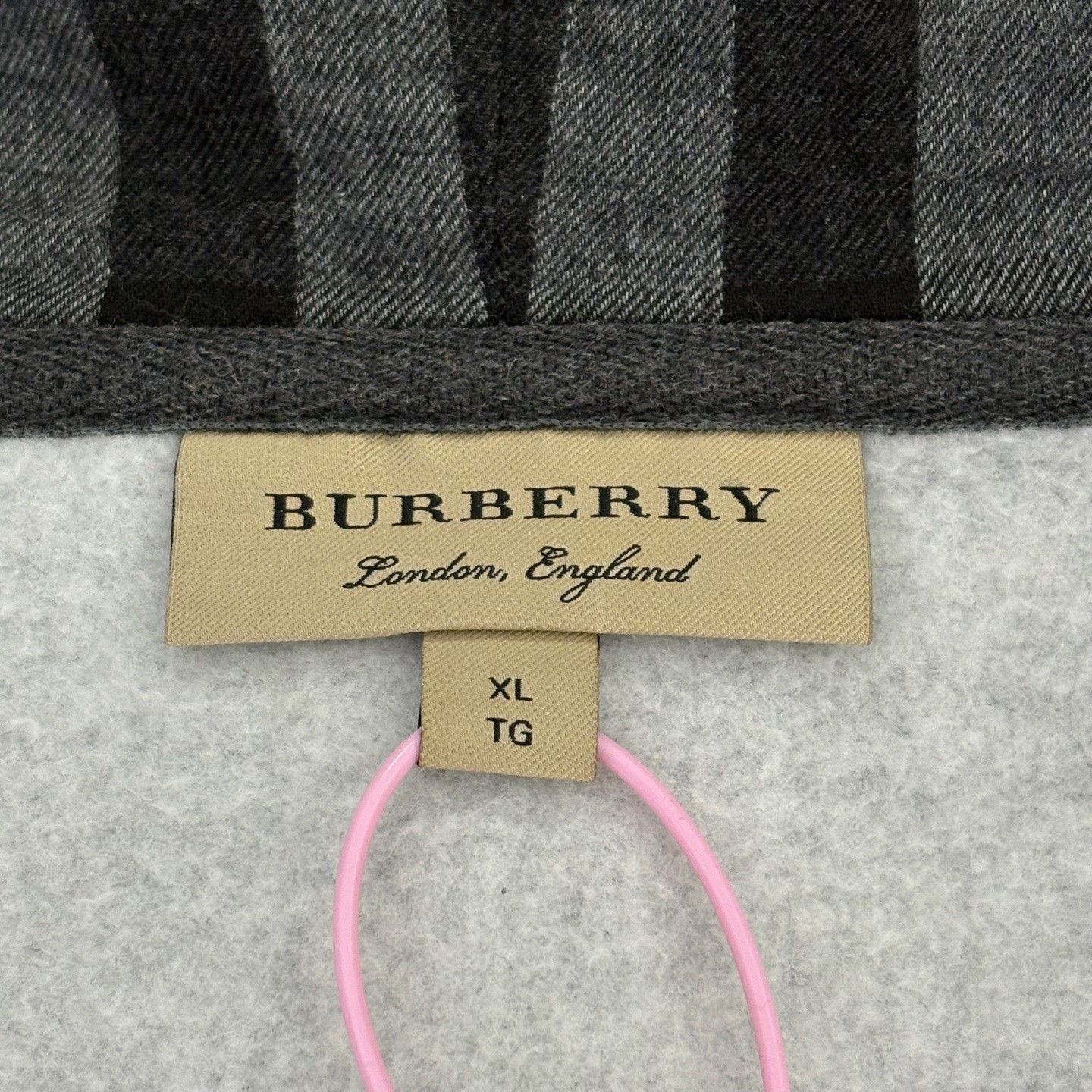 Burberry Burberry Retro Embroidered Hoodie xl Men Size US XL / EU 56 / 4 - 3 Thumbnail