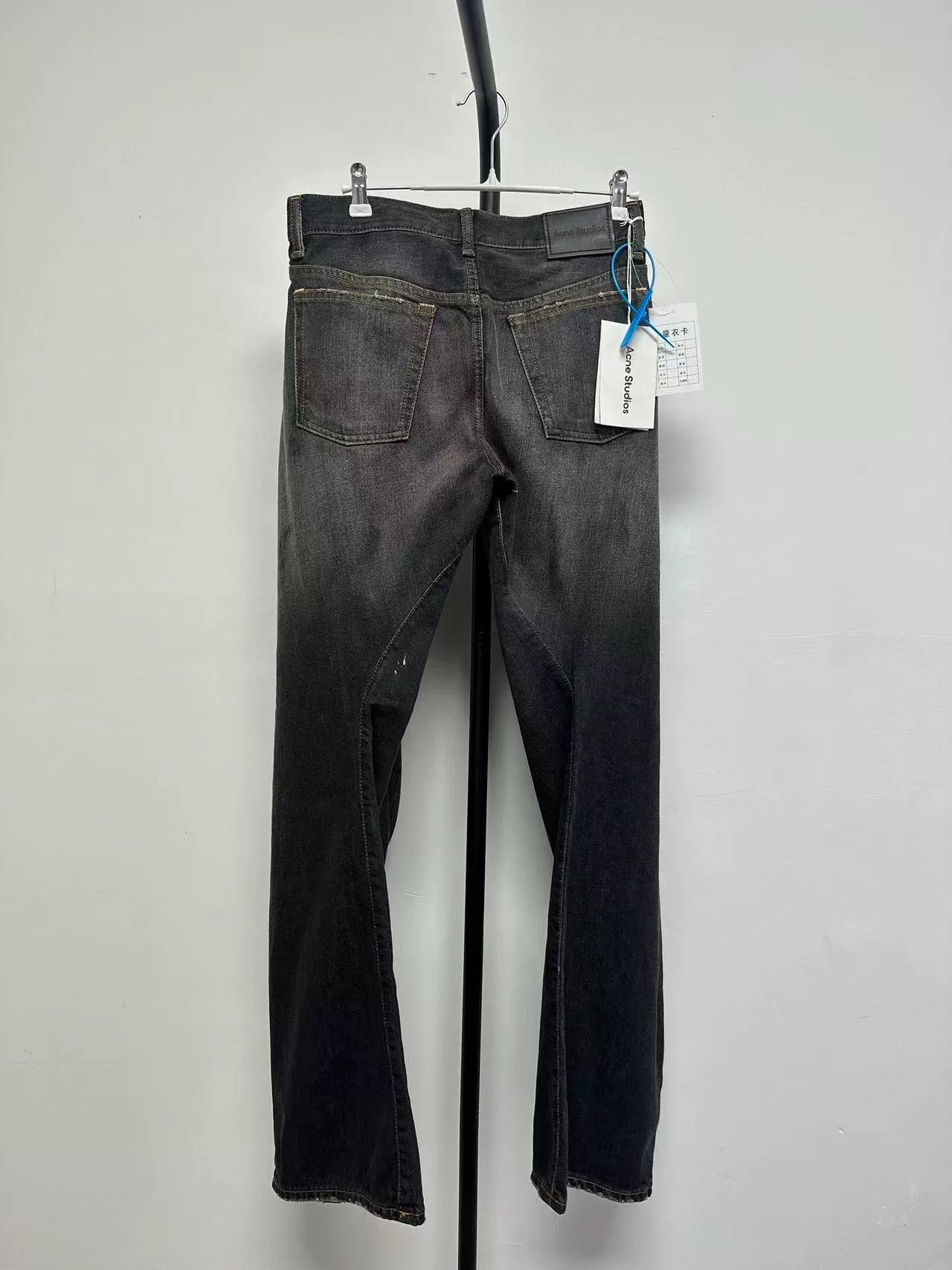 Acne Studios Acne Men's Splatter Loose Wide-Leg Jeans Size US 28 / EU 44 - 2 Thumbnail