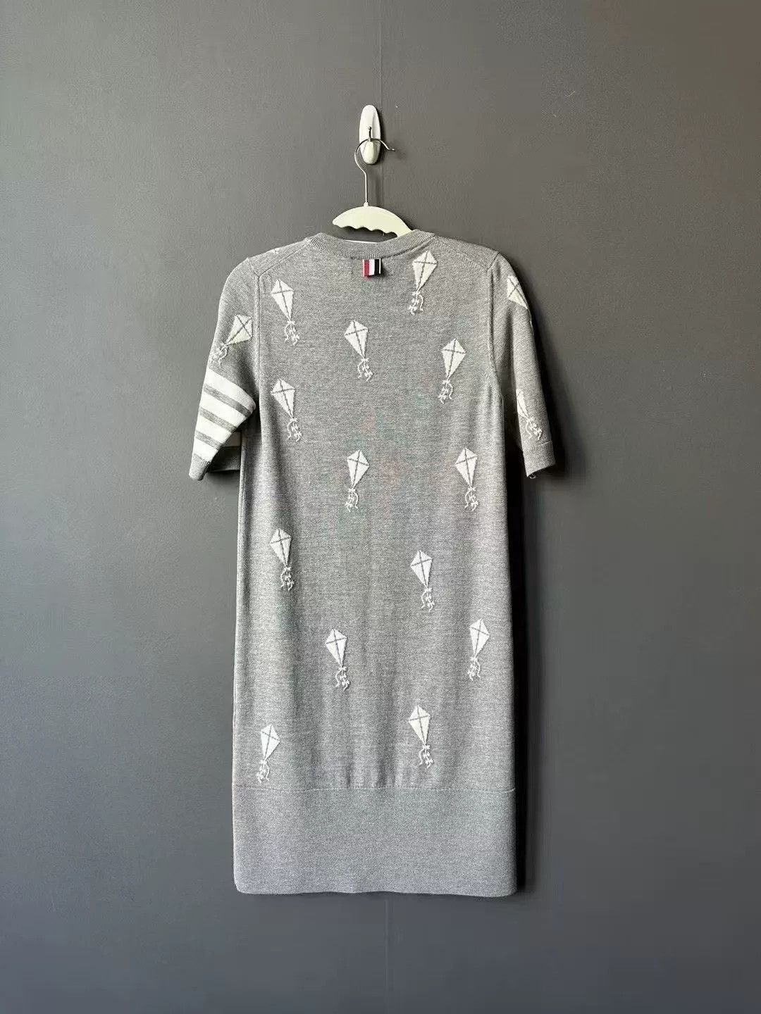 Thom Browne Thom Browne Gray Kite Embroidery Wool Dress Size XS / US 0-2 / IT 36-38 - 2 Thumbnail