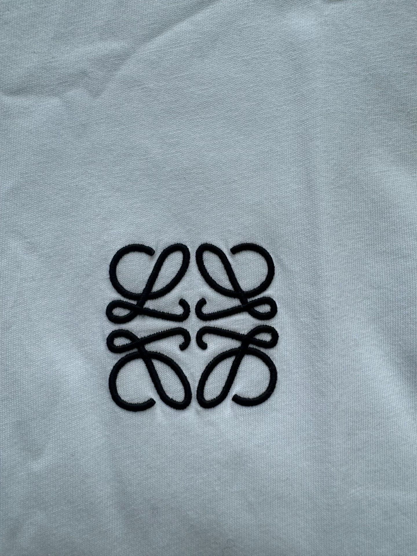 Loewe Loewe White Embroidered Logo Short Sleeve Size XS / US 0-2 / IT 36-38 - 4 Thumbnail