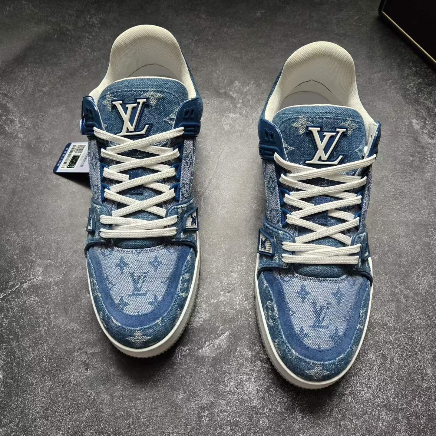 Louis Vuitton Louis Vuitton LV Trainer Denim Sneakers Size US 8 / EU 41 - 3 Thumbnail