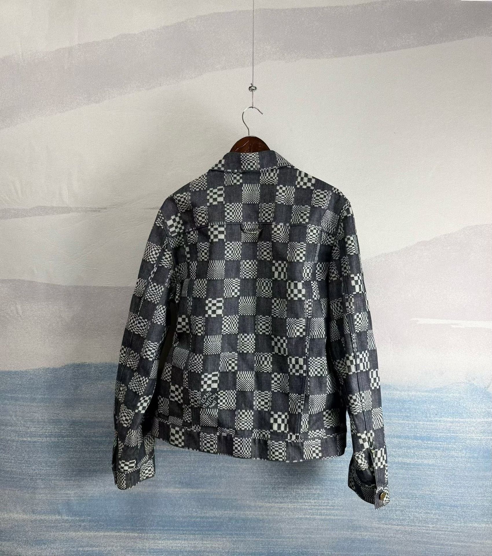 Louis Vuitton Louis Vuitton Checkerboard Denim Jacket Size US L / EU 52-54 / 3 - 3 Thumbnail