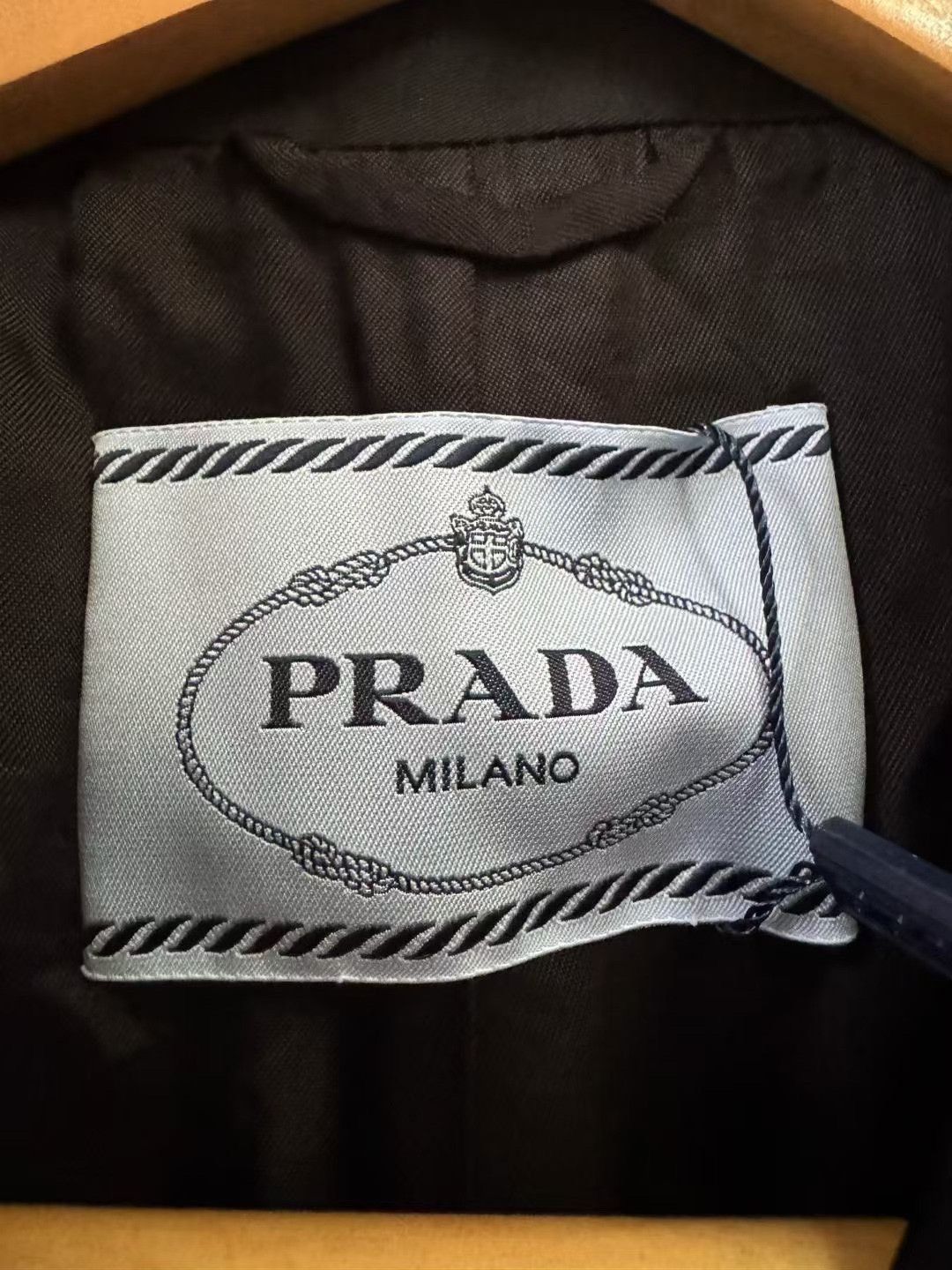 Prada Prada Triangle Logo Belted Nylon Jacket Size S / US 4 / IT 40 - 4 Thumbnail