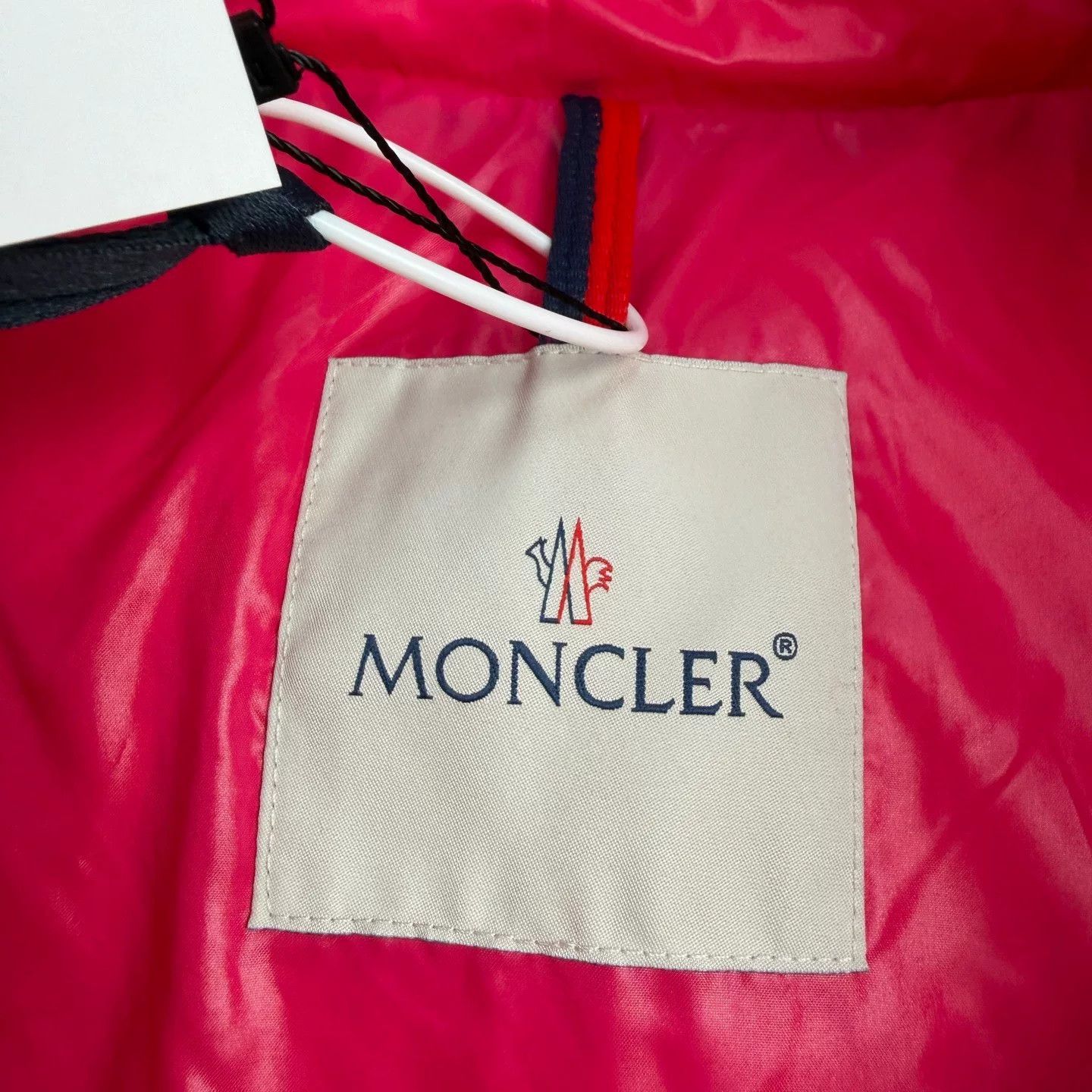 Moncler Moncler Red Hooded Down Vest Size L / US 10 / IT 46 - 3 Thumbnail
