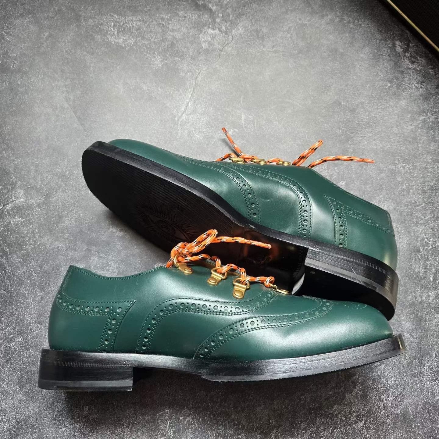 Gucci Gucci Green Embossed Leather Shoes Size US 8 / EU 41 - 9 Thumbnail