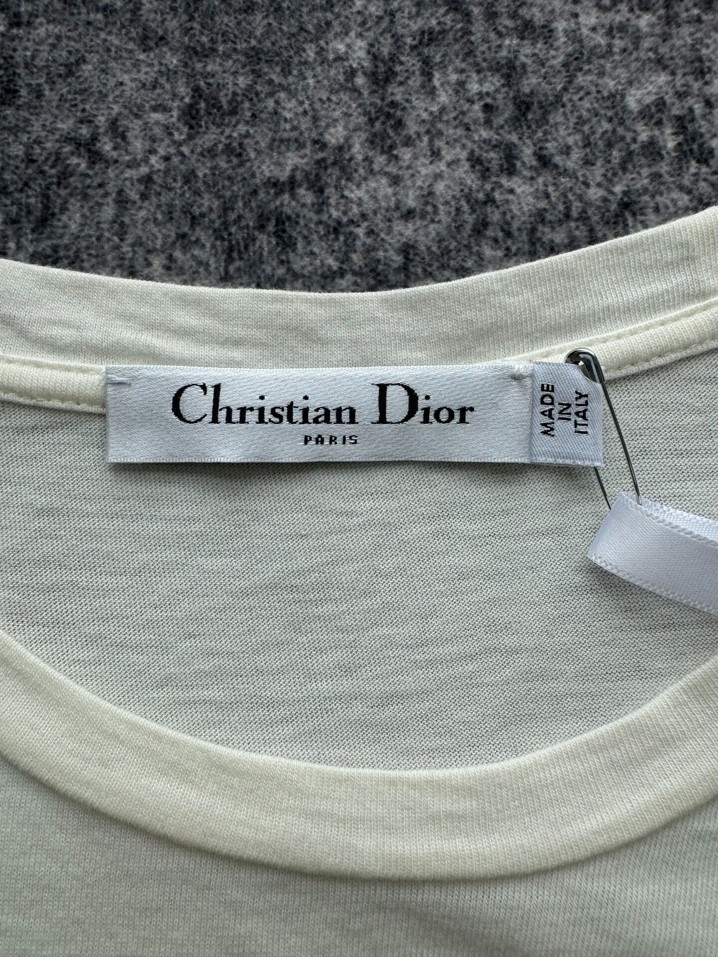 Dior Dior Slogan Logo Short-Sleeve Top Size XS / US 0-2 / IT 36-38 - 3 Thumbnail