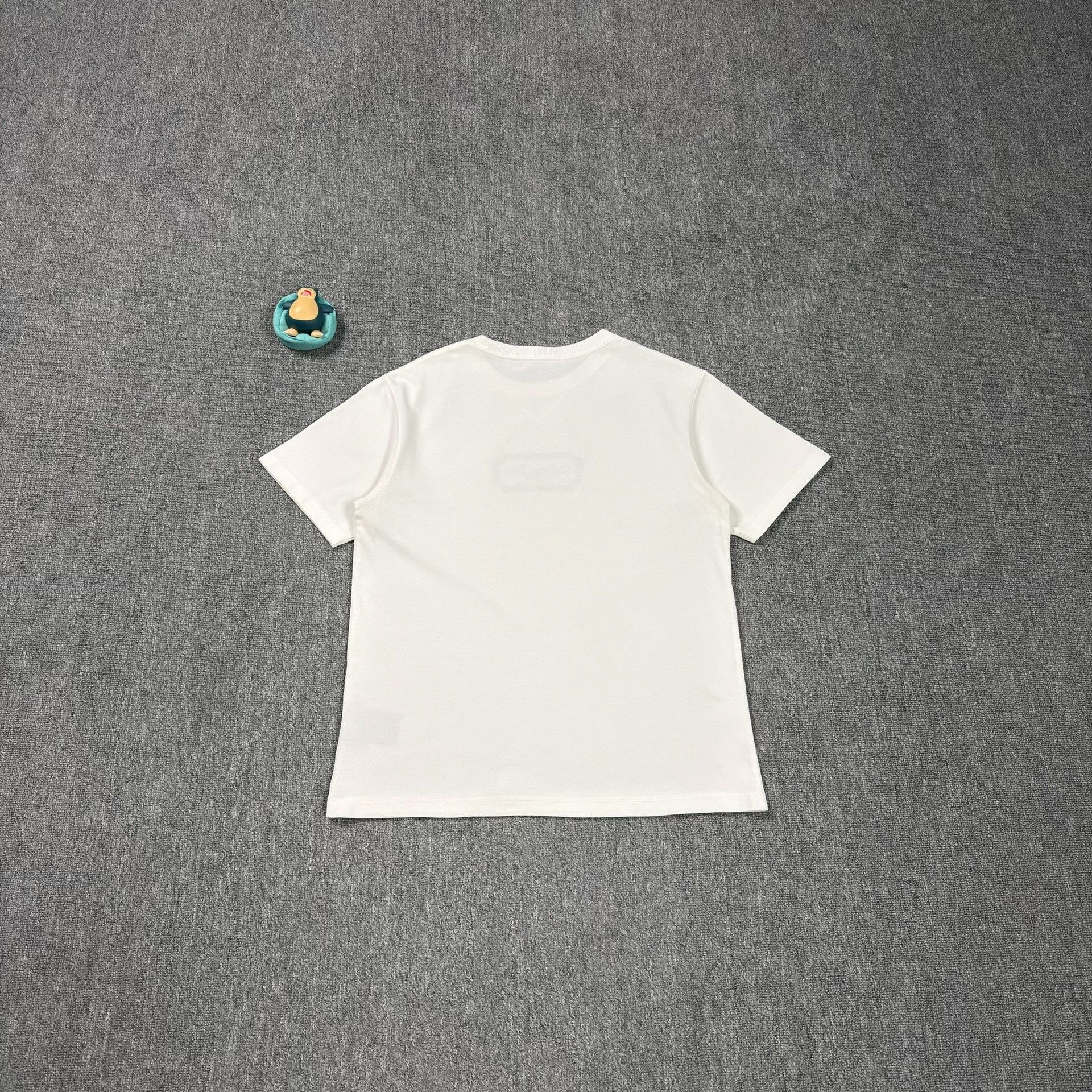Dior Dior Christian Dior Couture Relief Logo T-Shirt S Size US S / EU 44-46 / 1 - 2 Thumbnail