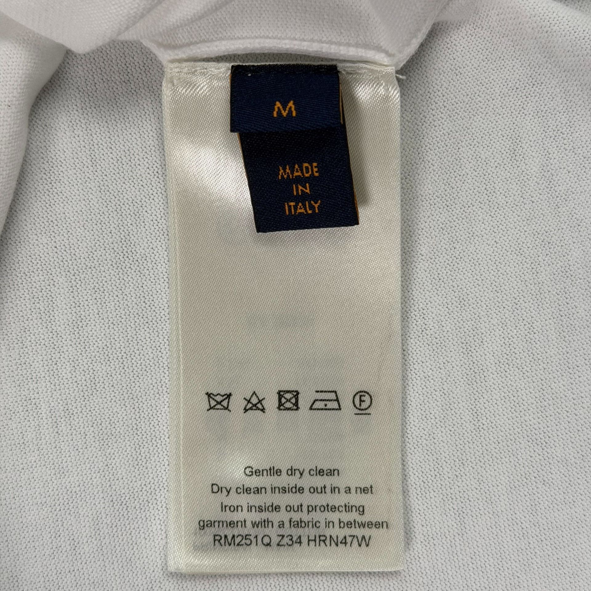Louis Vuitton Louis Vuitton Logo Cuff T-Shirt Size M Size US M / EU 48-50 / 2 - 6 Thumbnail