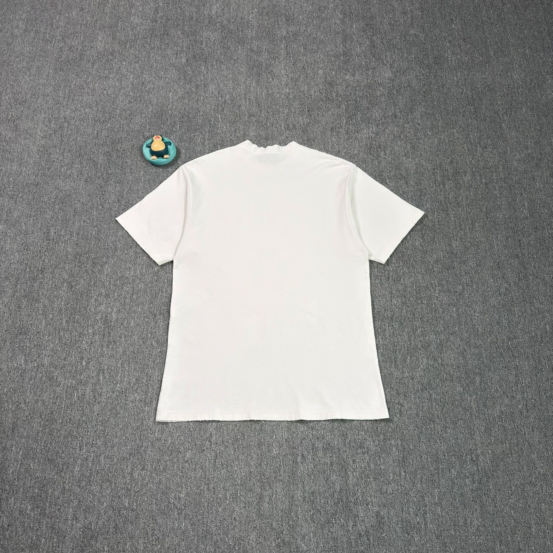 Balenciaga Balenciaga Scissors Crest Graphic T-Shirt XS Size US XS / EU 42 / 0 - 2 Thumbnail