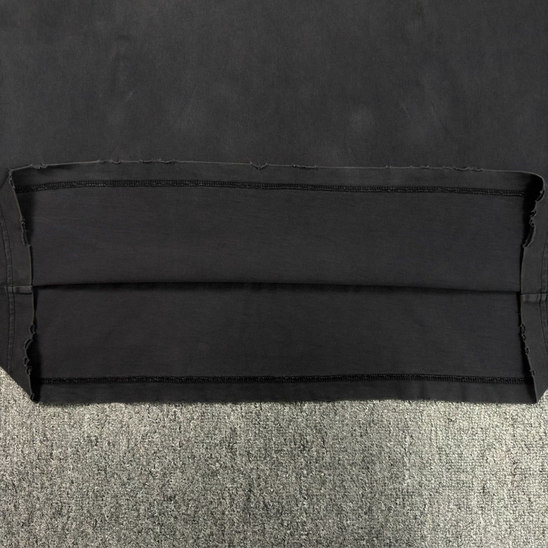Balenciaga Balenciaga Tape Logo Distressed T-Shirt Size L Size US L / EU 52-54 / 3 - 5 Thumbnail