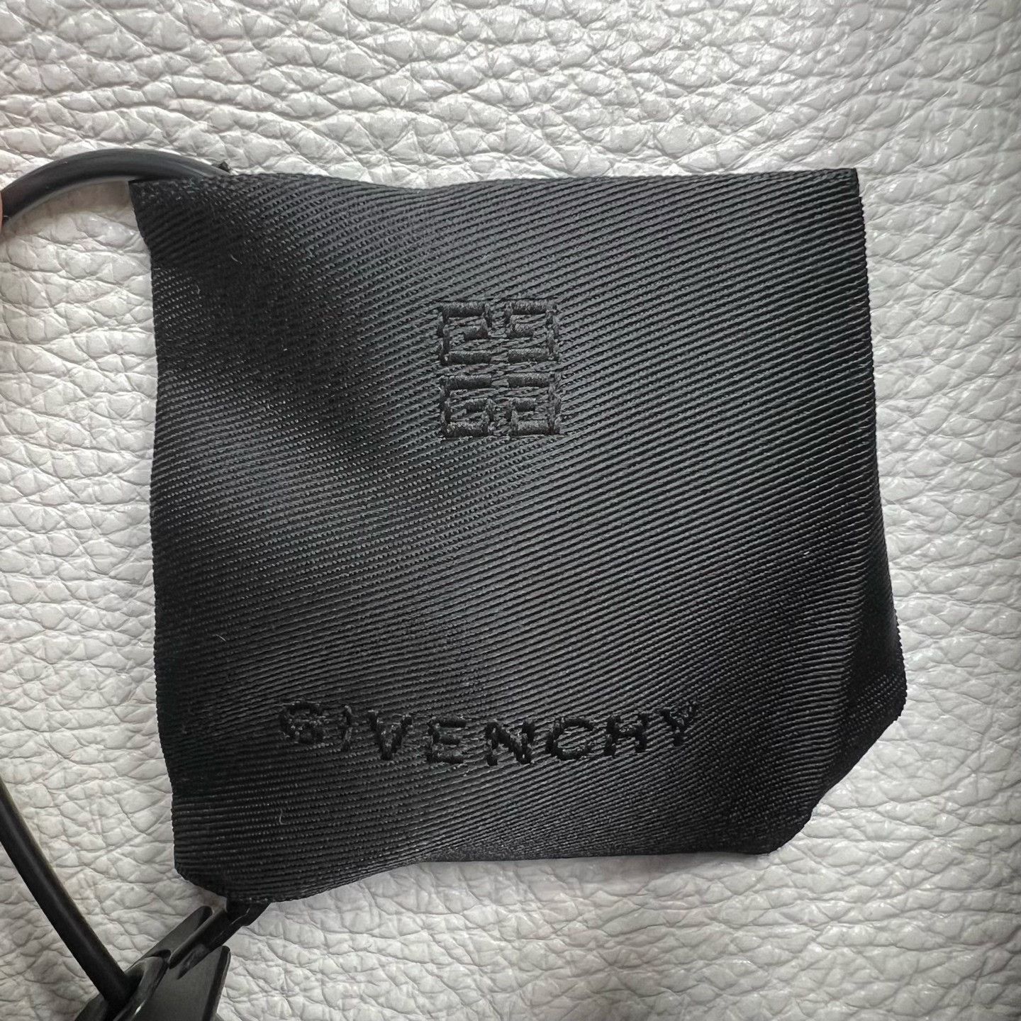Givenchy Givenchy Embroidered Black Light Jacket l Men Size US L / EU 52-54 / 3 - 3 Thumbnail