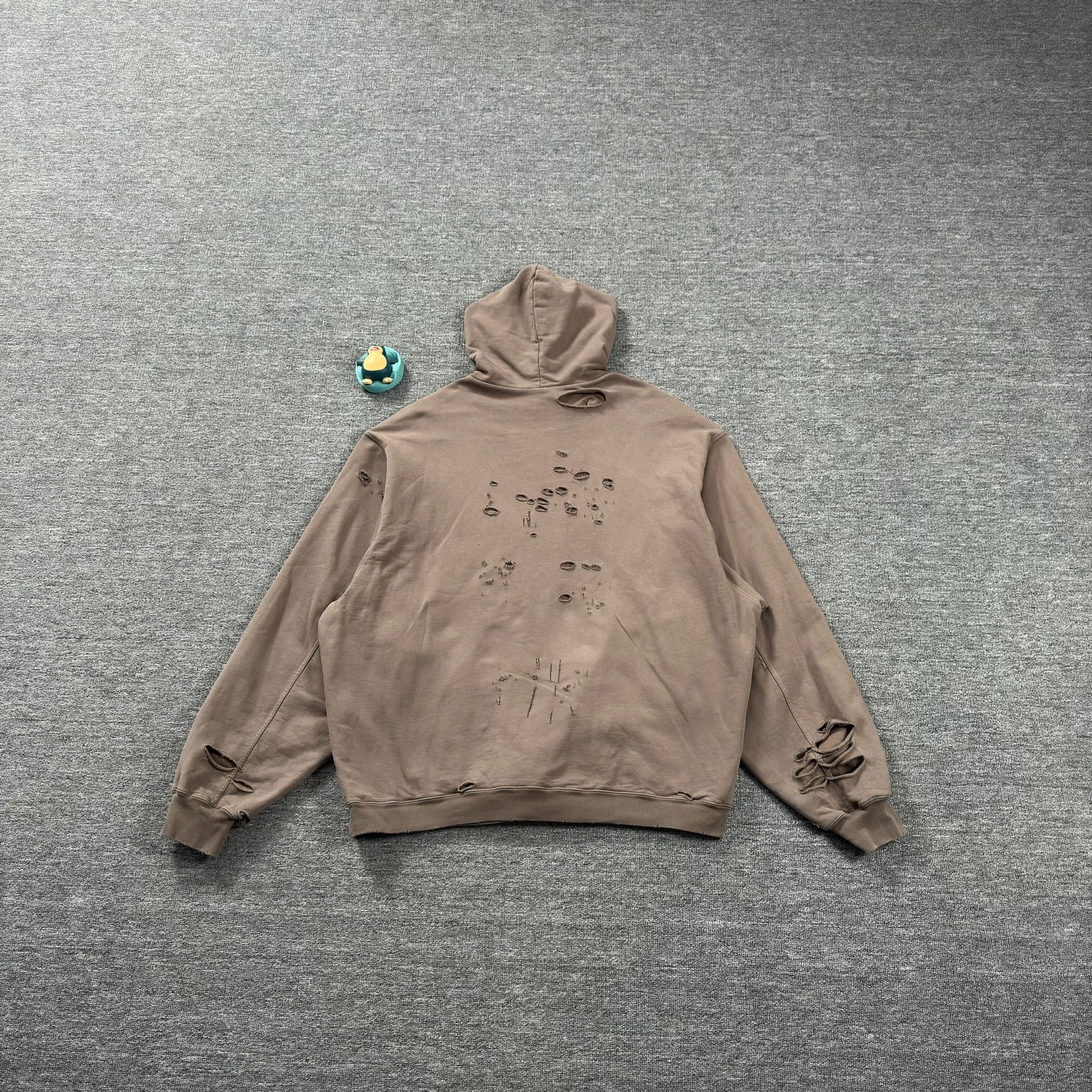 Balenciaga Balenciaga Distressed Logo Hoodie M Size US M / EU 48-50 / 2 - 8 Thumbnail