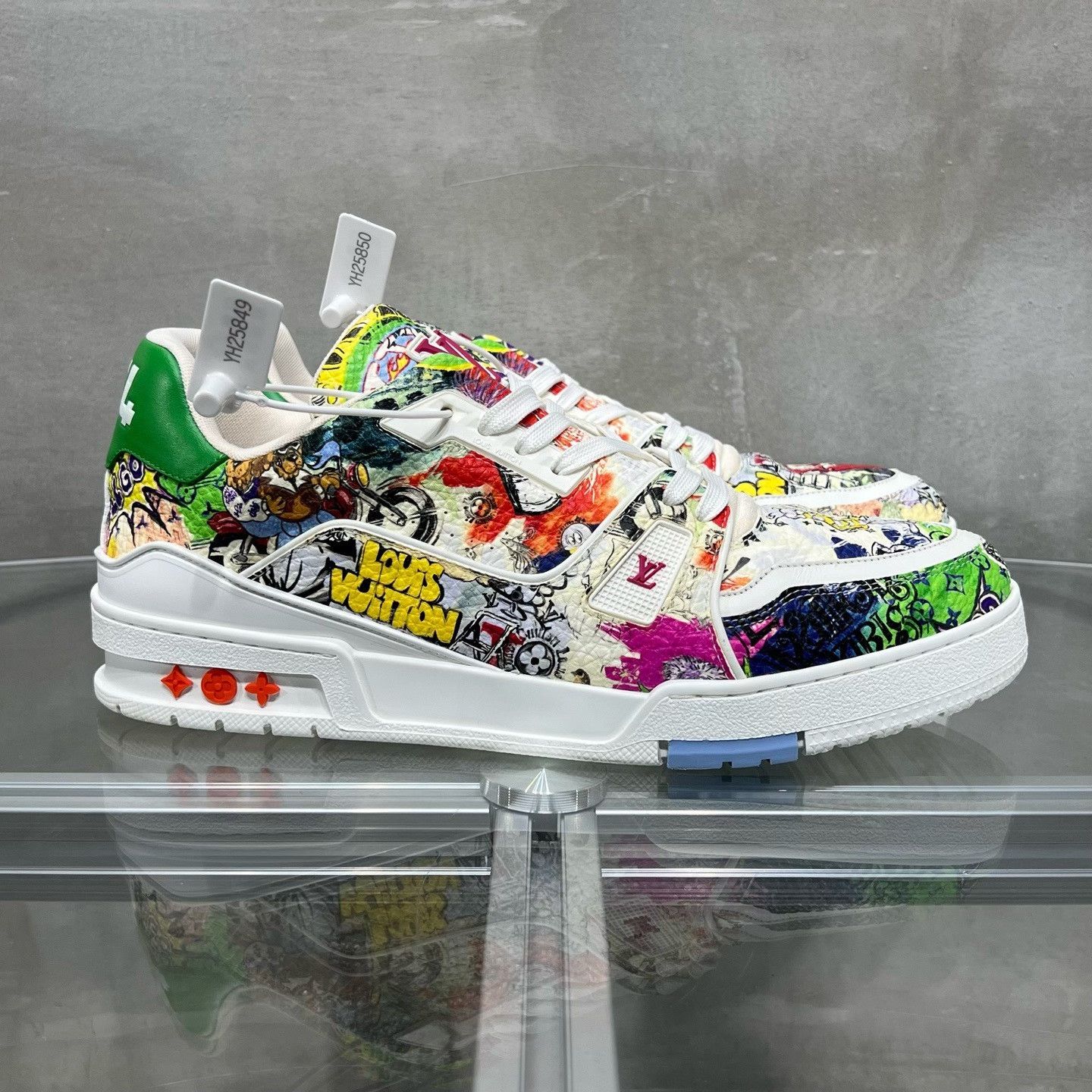 Louis Vuitton Louis Vuitton Training Lowtop Sneakers 10 Men Size US 10 / EU 43 - 4 Thumbnail