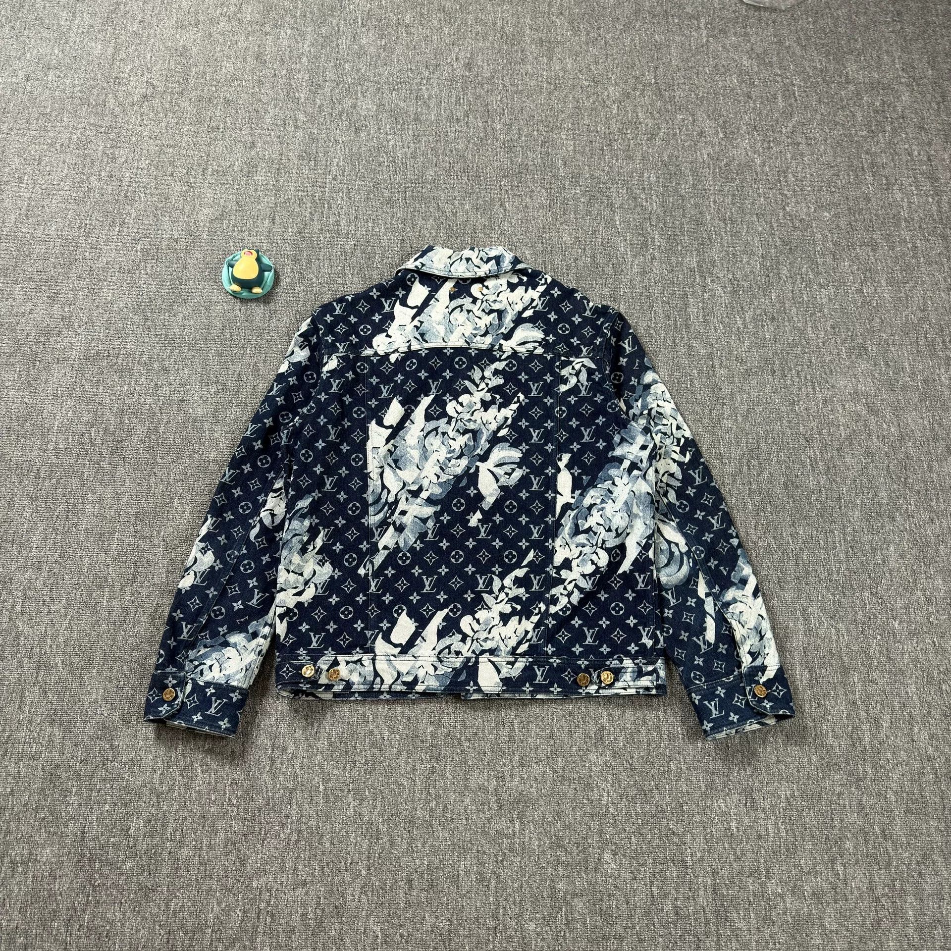Louis Vuitton Louis Vuitton Monogram Seaweed Denim Jacket 52 Size US L / EU 52-54 / 3 - 2 Thumbnail