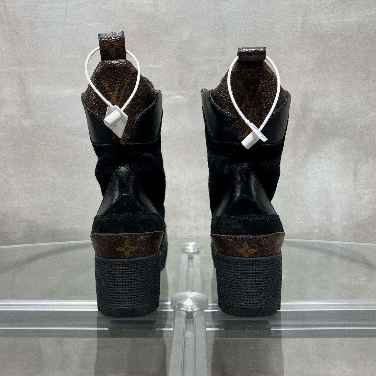 Louis Vuitton Louis Vuitton Boots it_34-5 Women Size US 4.5 / IT 34.5 - 6 Thumbnail