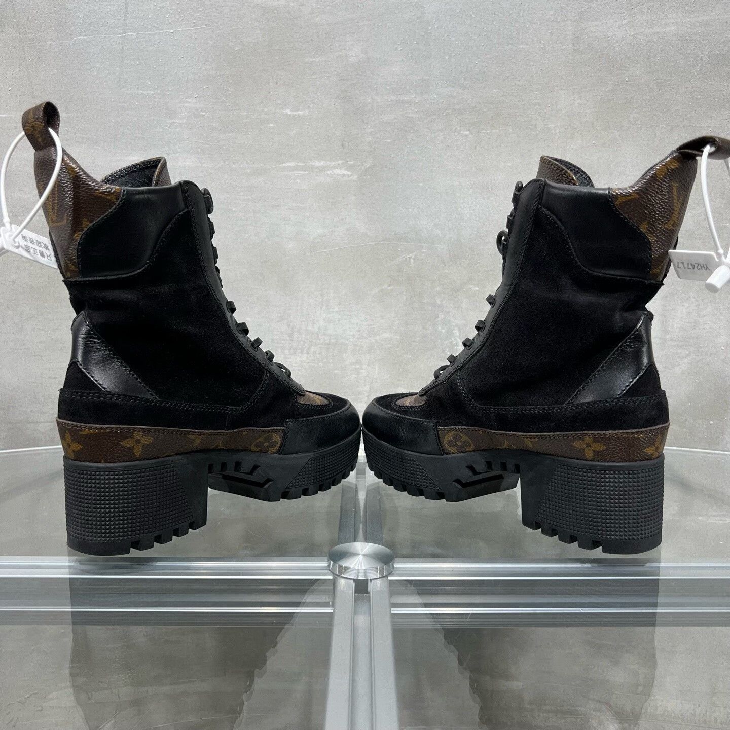 Louis Vuitton Louis Vuitton Boots it_34-5 Women Size US 4.5 / IT 34.5 - 5 Thumbnail