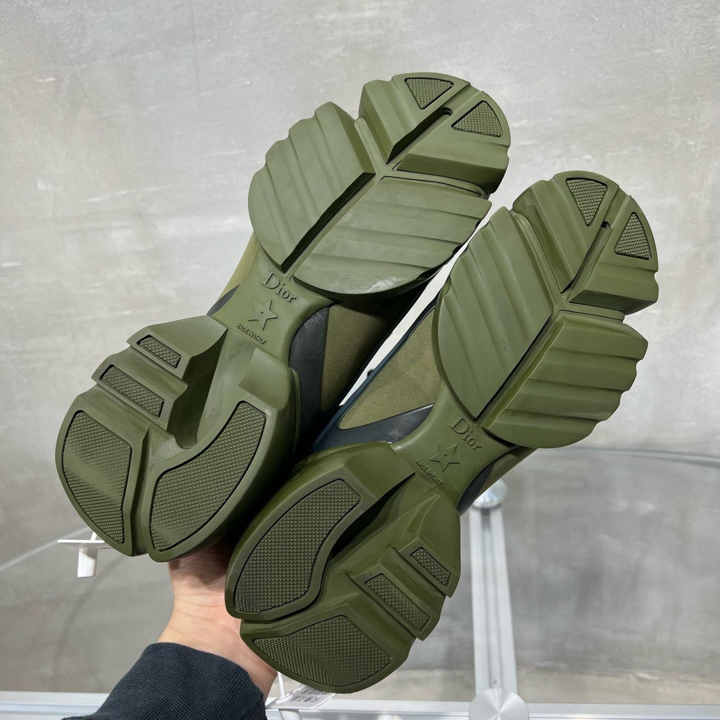 Dior Dior Green Lowtop Sneakers it_36-5 Women Size US 6.5 / IT 36.5 - 7 Thumbnail
