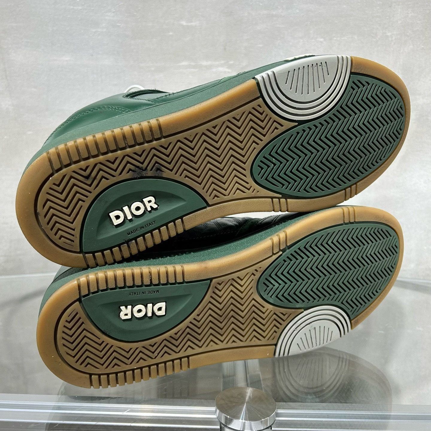 Dior Dior Green Lowtop Sneakers 10 Men Size US 10 / EU 43 - 7 Thumbnail