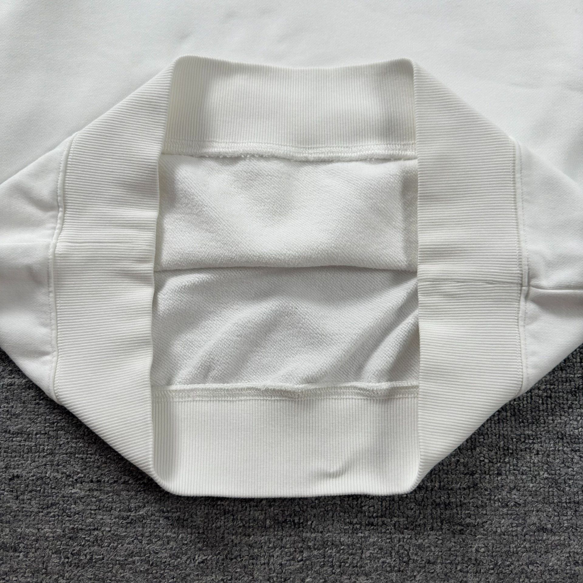 Dior Dior White Glitter Logo Sweatshirt L Size US L / EU 52-54 / 3 - 3 Thumbnail