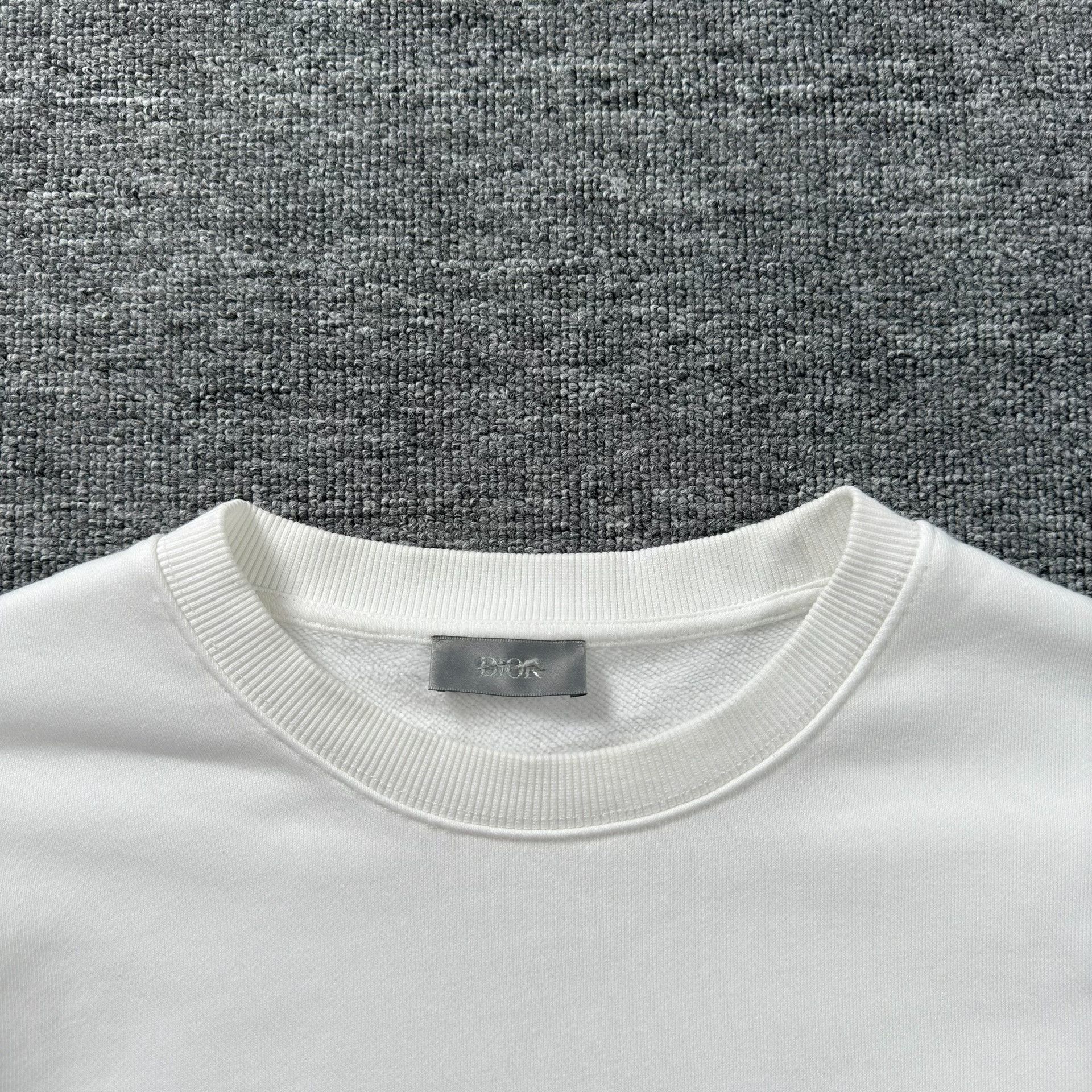 Dior Dior White Glitter Logo Sweatshirt L Size US L / EU 52-54 / 3 - 2 Thumbnail