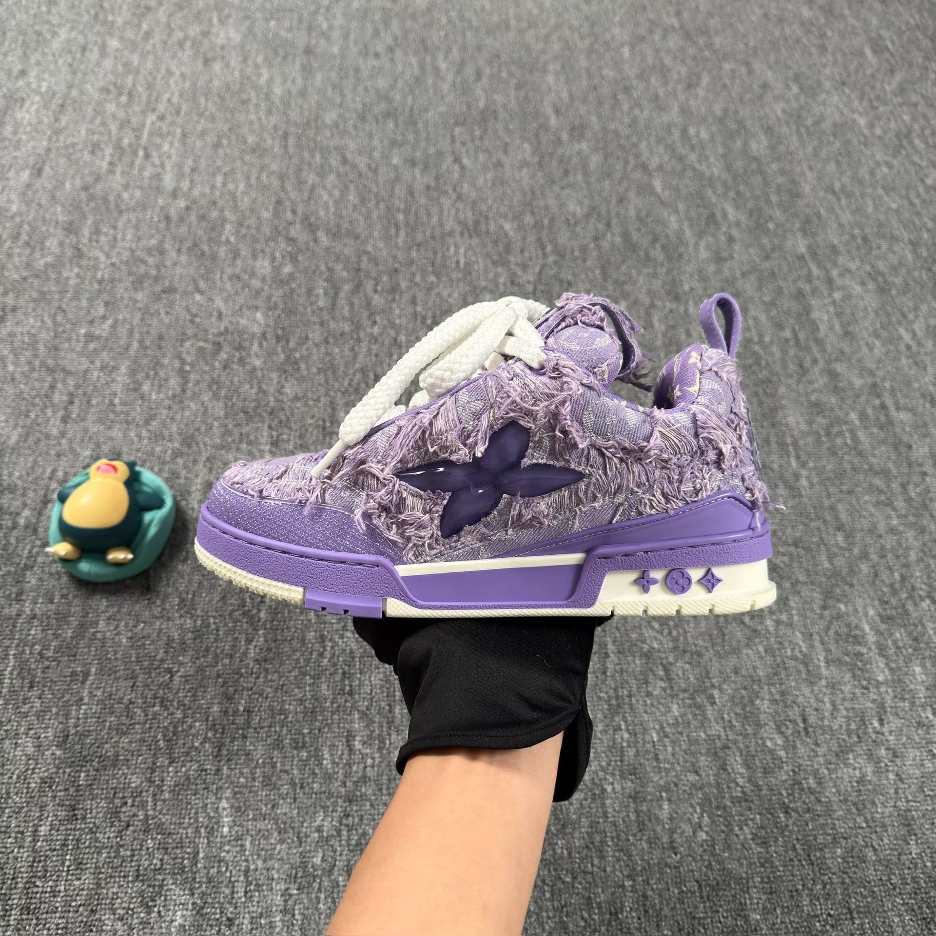 Louis Vuitton Louis Vuitton Purple Monogram LV Skate Sneakers 39 Size US 6 / EU 39 - 8 Thumbnail