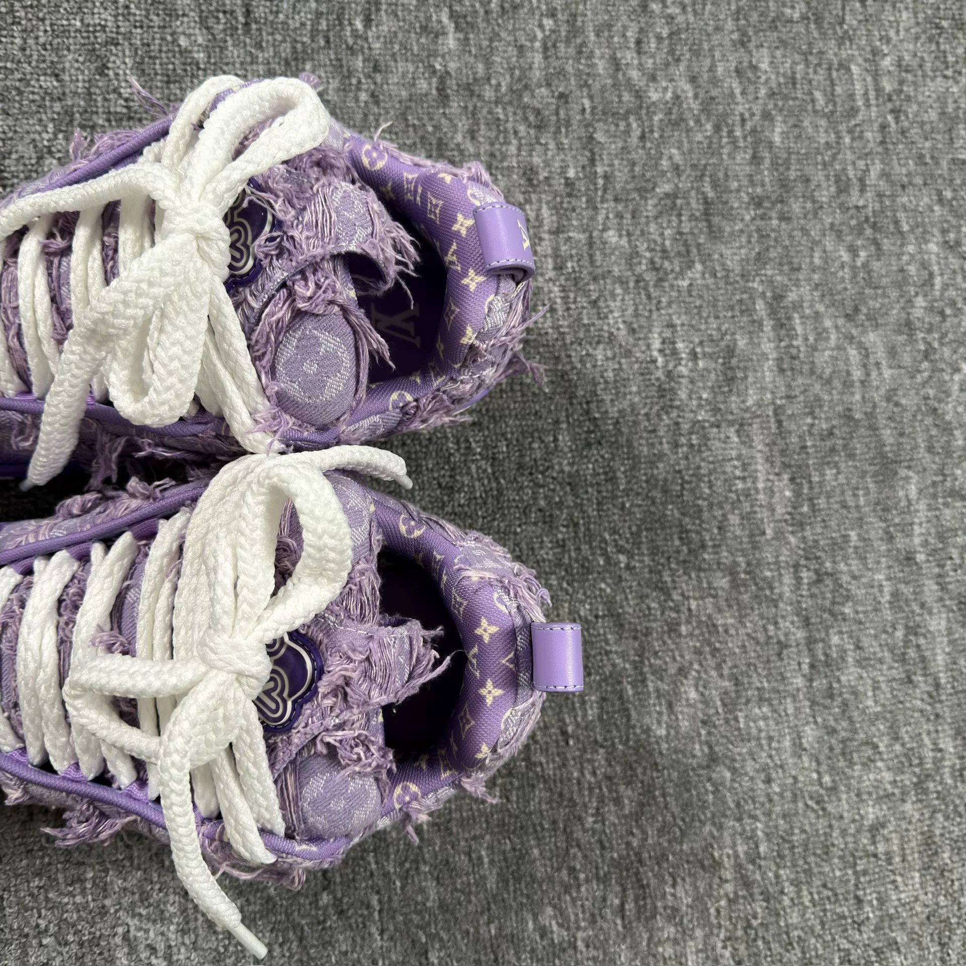 Louis Vuitton Louis Vuitton Purple Monogram LV Skate Sneakers 39 Size US 6 / EU 39 - 5 Thumbnail