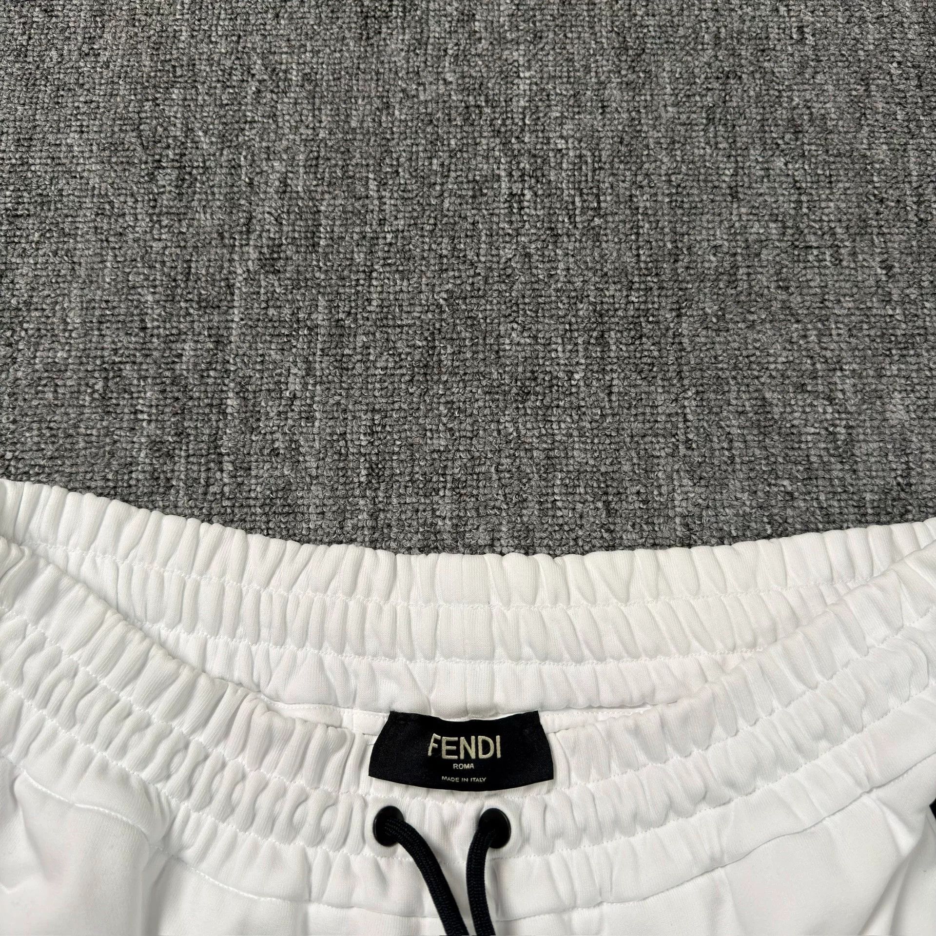 Fendi Fendi FF Monogram Patch Bermuda Shorts US 34 Size US 34 / EU 50 - 2 Thumbnail