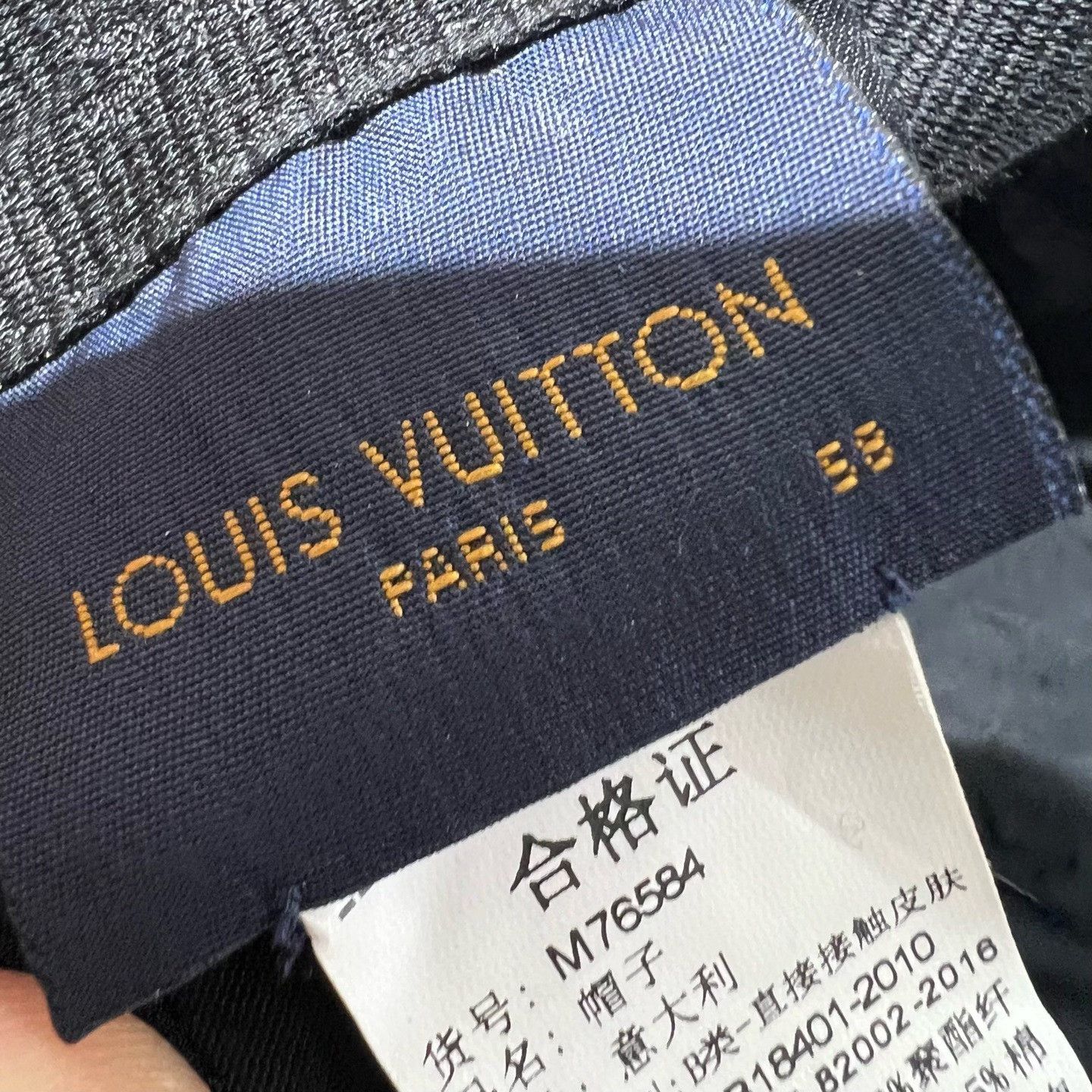 Louis Vuitton Louis Vuitton Embroidered Hat one size Men Size ONE SIZE - 5 Thumbnail