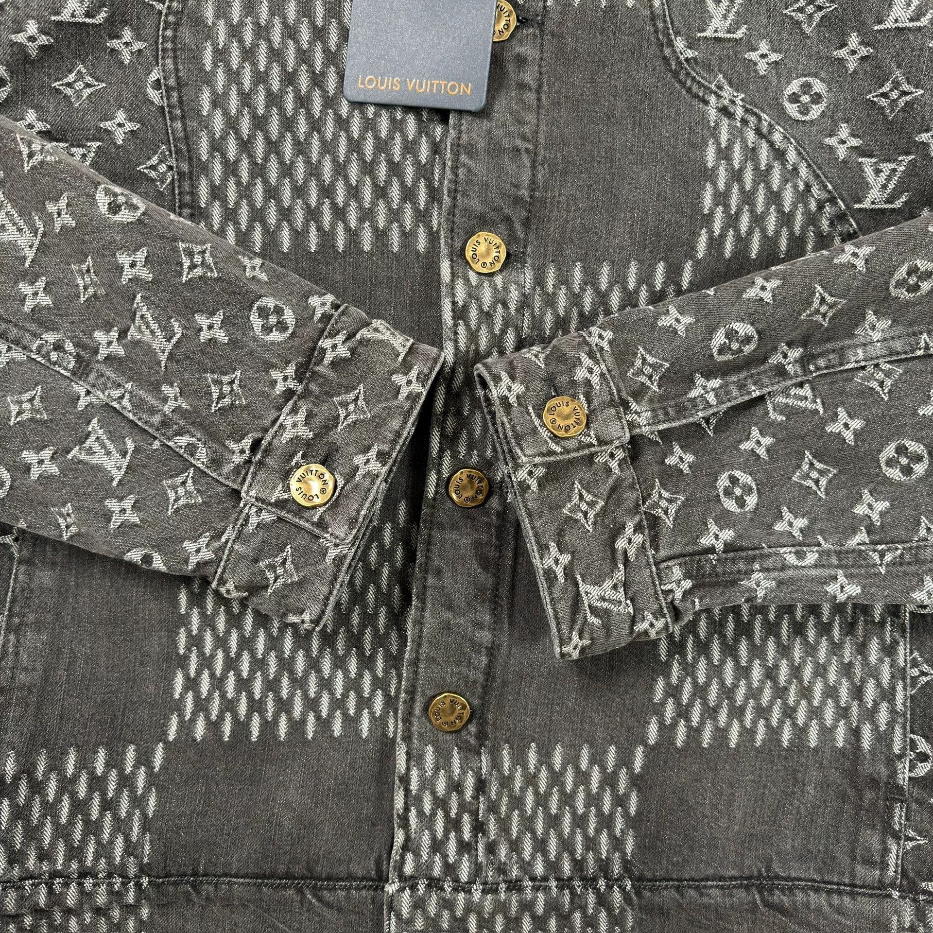 Louis Vuitton Louis Vuitton x Nigo Monogram Denim Jacket 48 Size US M / EU 48-50 / 2 - 3 Thumbnail