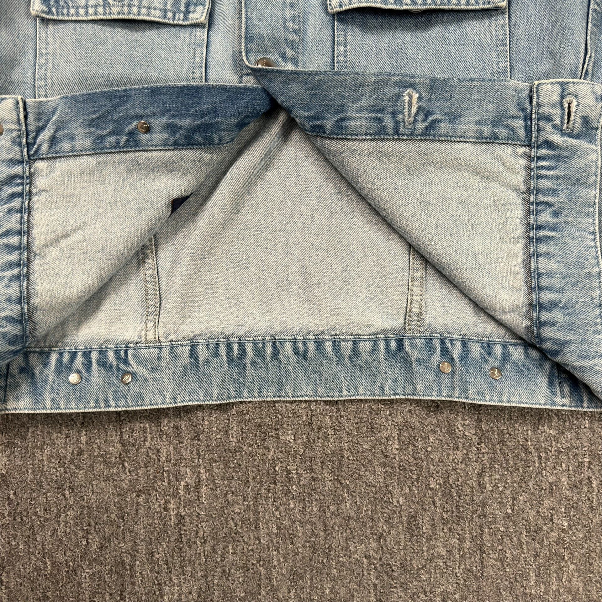 Louis Vuitton Louis Vuitton Distressed Monogram Denim Jacket 44 Size US S / EU 44-46 / 1 - 4 Thumbnail