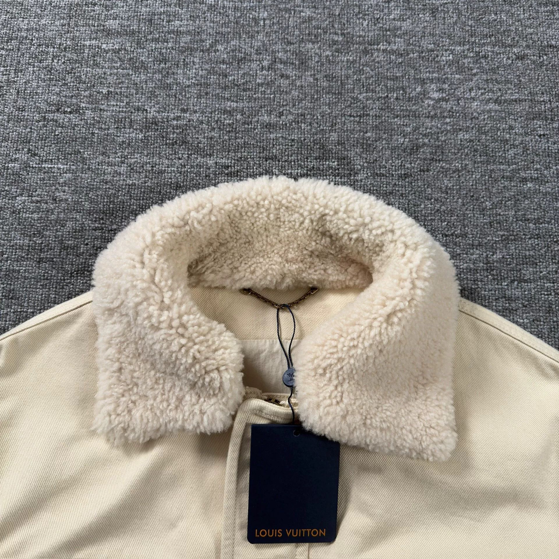 Louis Vuitton Louis Vuitton Monogram Embossed Shearling Jacket 50 Size US M / EU 48-50 / 2 - 2 Thumbnail