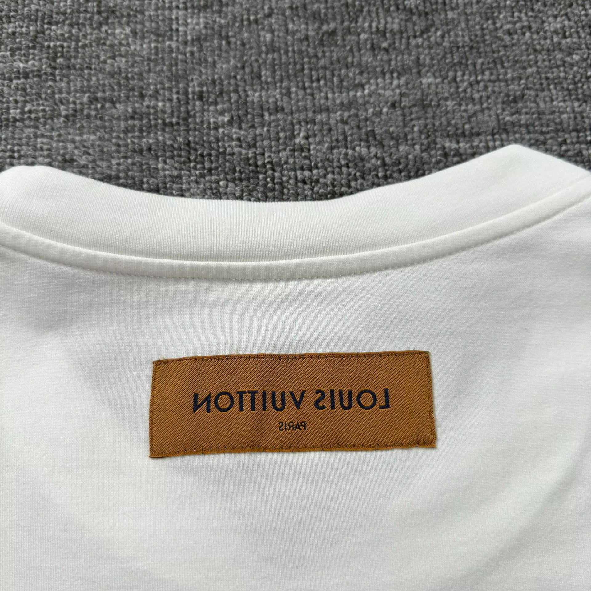 Louis Vuitton Louis Vuitton Handle With Care Graffiti T-Shirt XXL Size US XXL / EU 58 / 5 - 6 Thumbnail