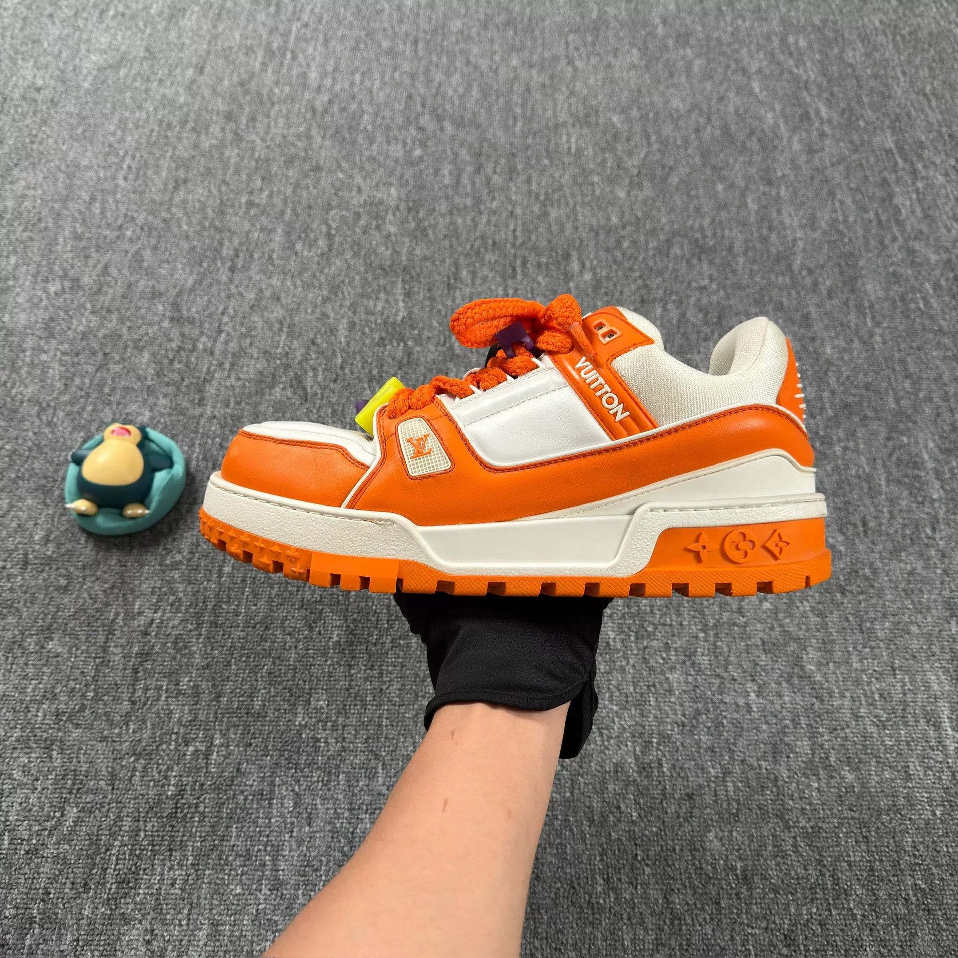 Louis Vuitton Louis Vuitton Orange LV Trainer Maxi Sneakers 11 Size US 11 / EU 44 - 8 Thumbnail