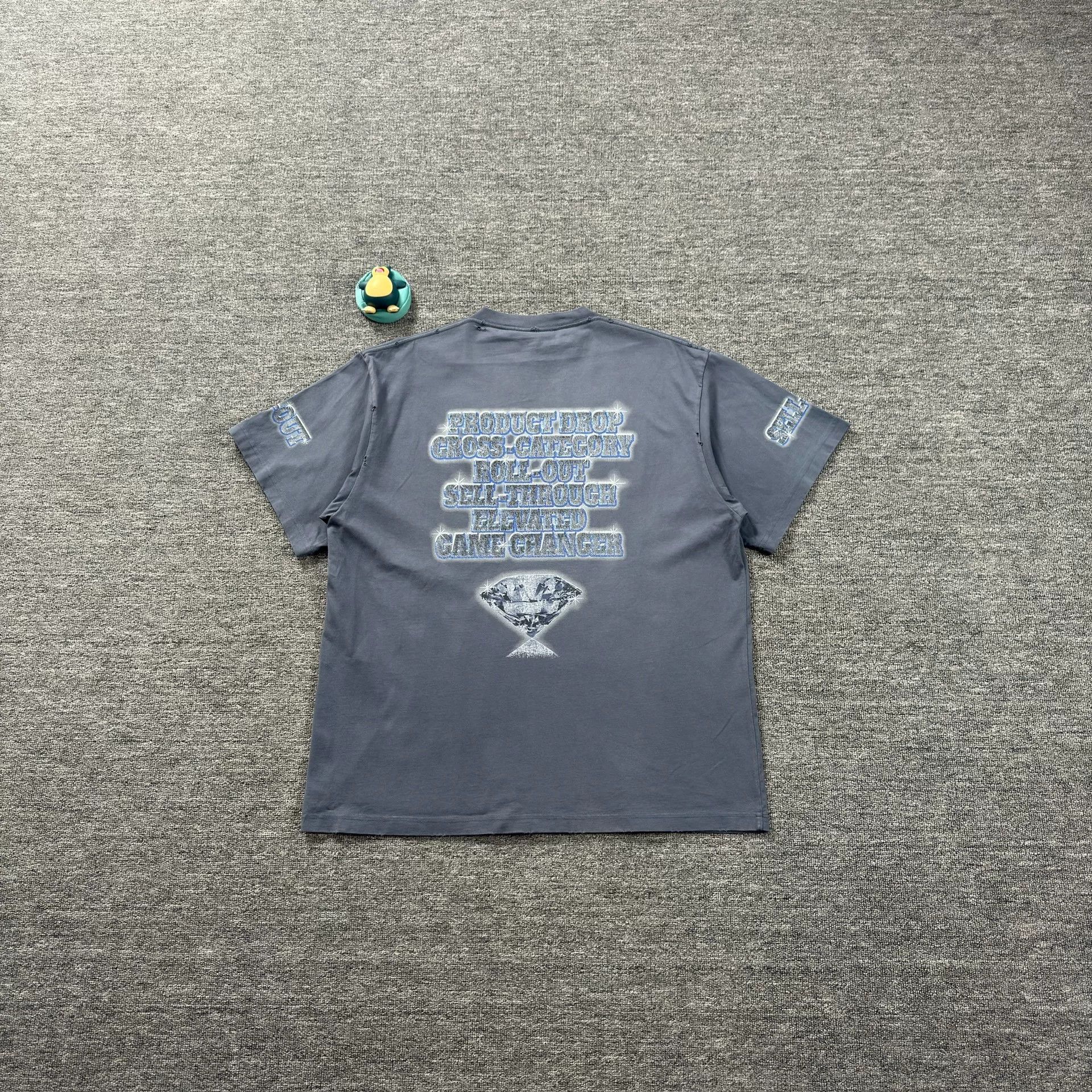 Balenciaga Balenciaga Diamond Graphic Distressed T-Shirt XL Size US XL / EU 56 / 4 - 7 Thumbnail
