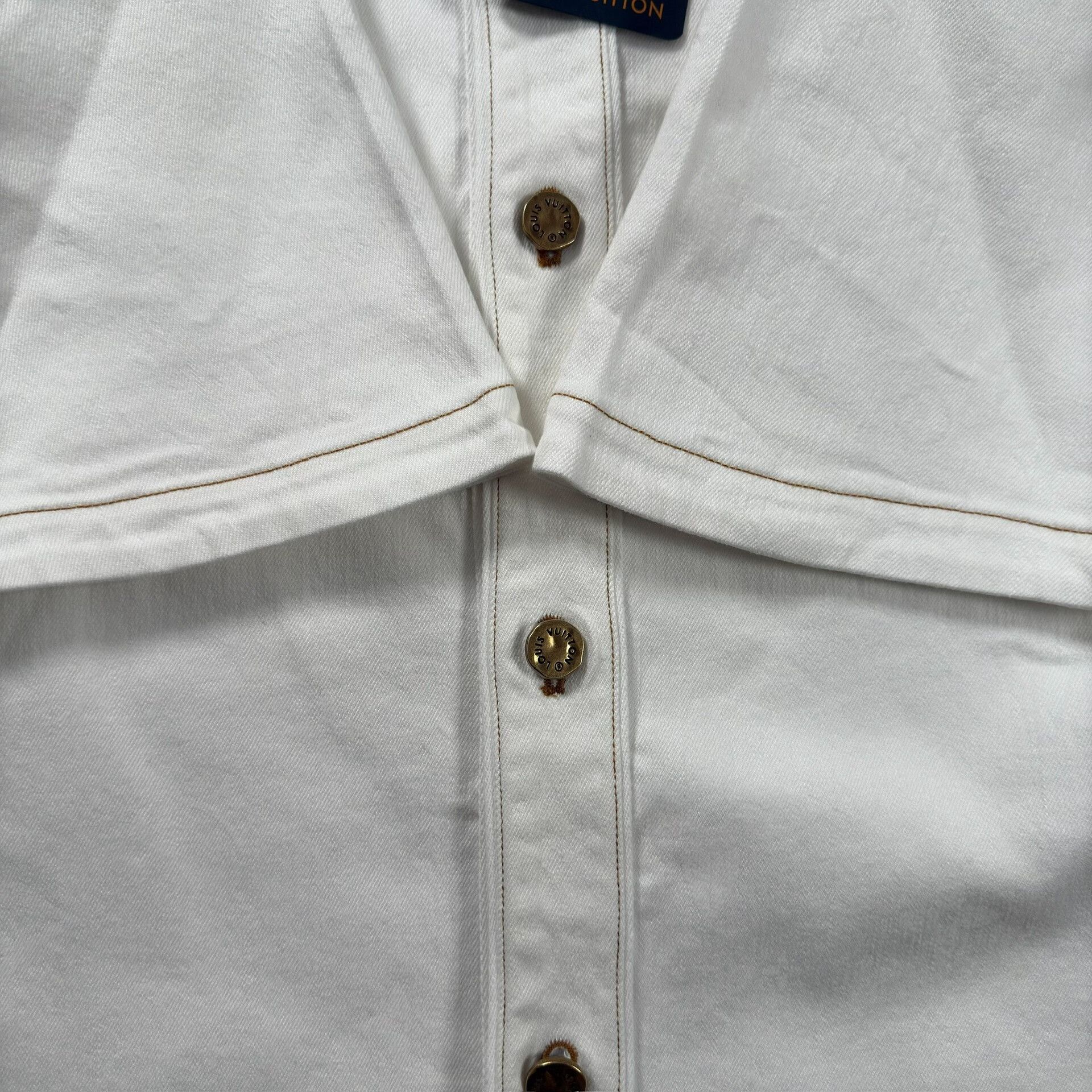 Louis Vuitton Louis Vuitton White Baseball Shirt Size S Size US S / EU 44-46 / 1 - 4 Thumbnail