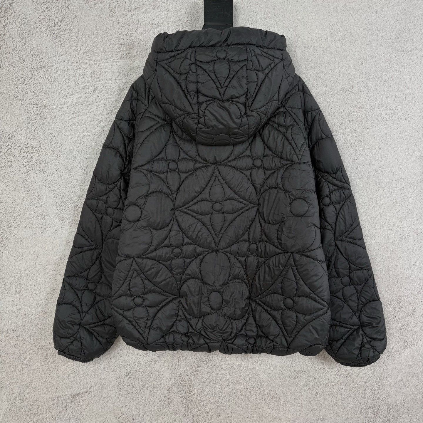 Louis Vuitton Louis Vuitton Cotton Heavy Coat m Men Size US M / EU 48-50 / 2 - 2 Thumbnail