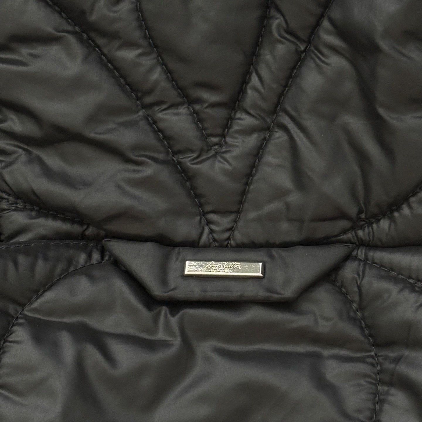Louis Vuitton Louis Vuitton Cotton Heavy Coat m Men Size US M / EU 48-50 / 2 - 7 Thumbnail