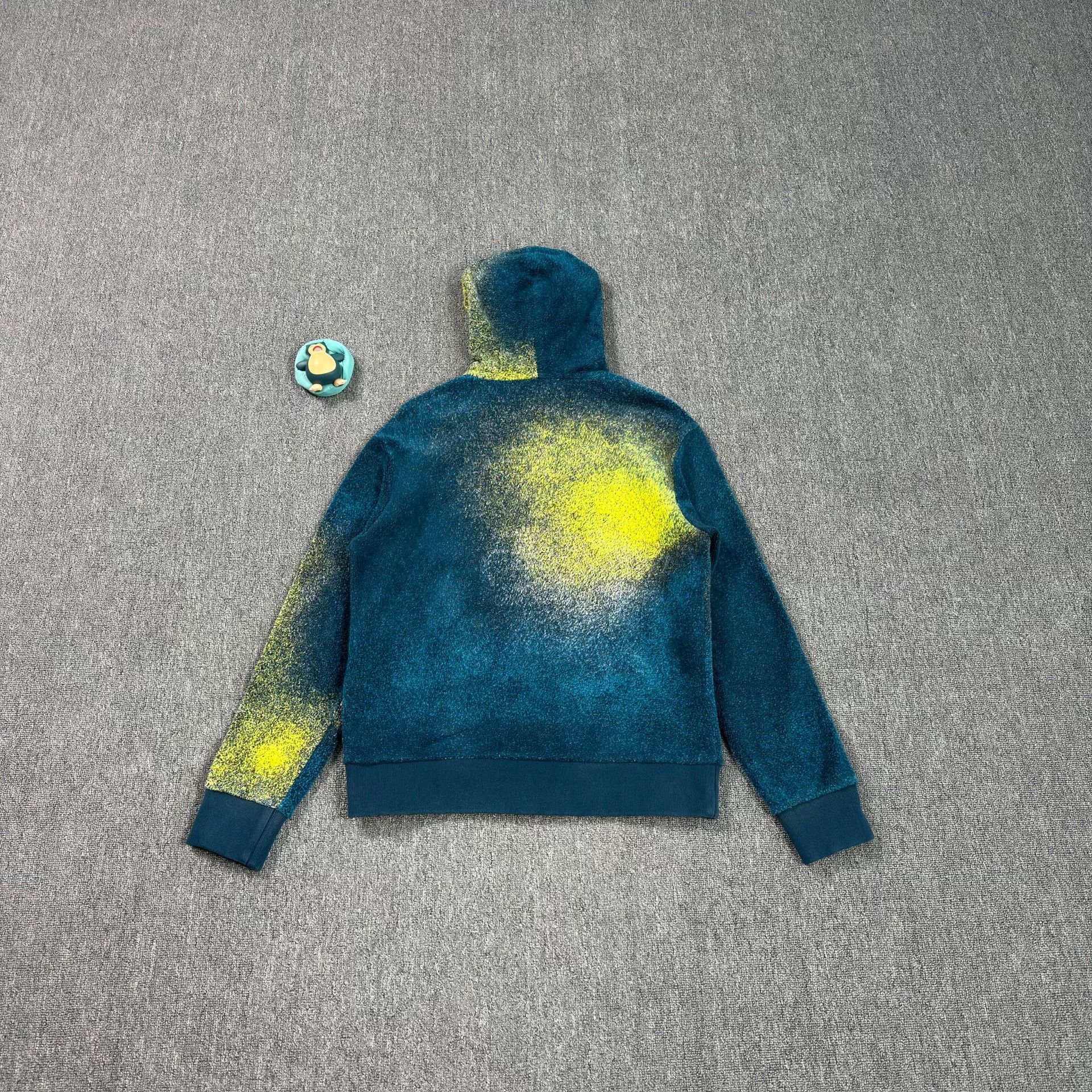 Louis Vuitton Louis Vuitton Gradient Spray Zip Hoodie Size M Size US M / EU 48-50 / 2 - 2 Thumbnail