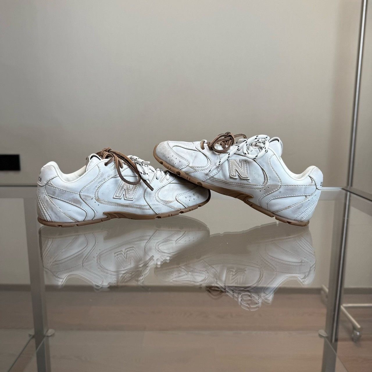 Miu Miu Miu Miu Collab White Lowtop Sneakers it_37-5 Women Size US 7.5 / IT 37.5 - 4 Thumbnail