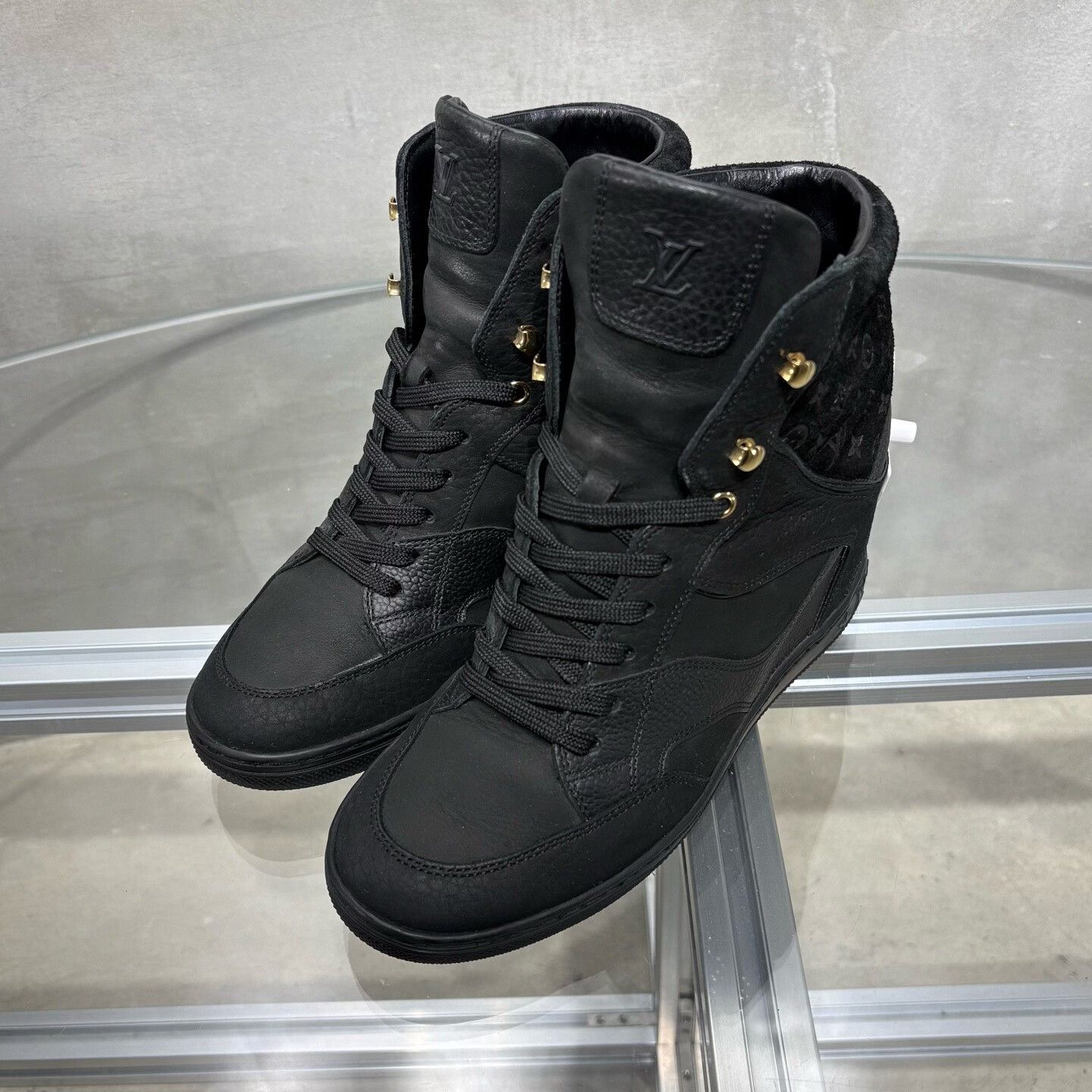 Louis Vuitton Louis Vuitton Black Boots it_36 Women Size US 6 / IT 36 - 2 Thumbnail