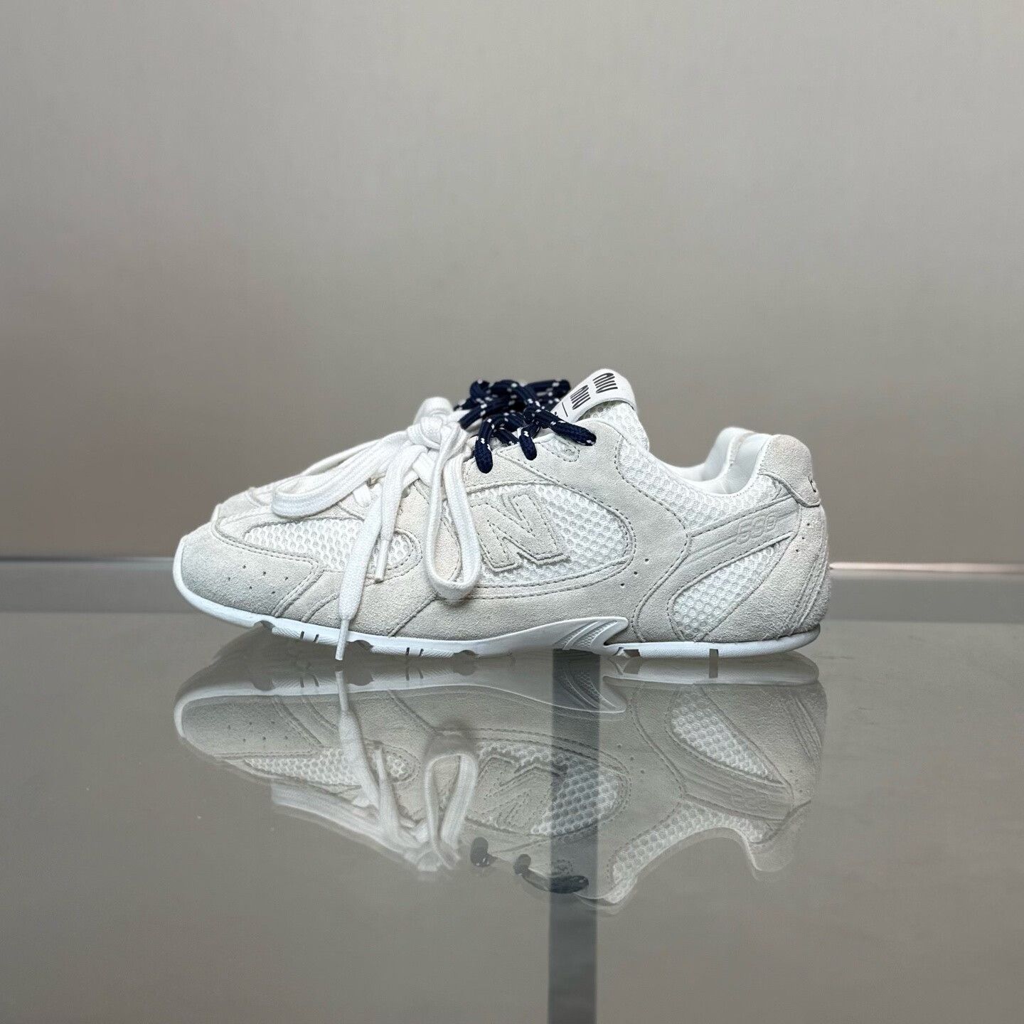 Miu Miu Miu Miu Collab Lowtop Sneakers it_37 Women Size US 7 / IT 37 - 5 Thumbnail