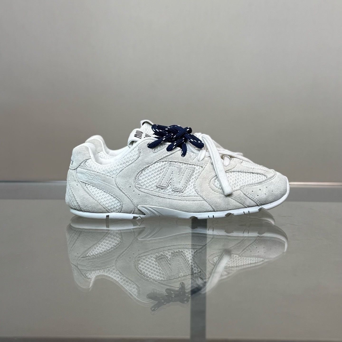 Miu Miu Miu Miu Collab Lowtop Sneakers it_37 Women Size US 7 / IT 37 - 3 Thumbnail