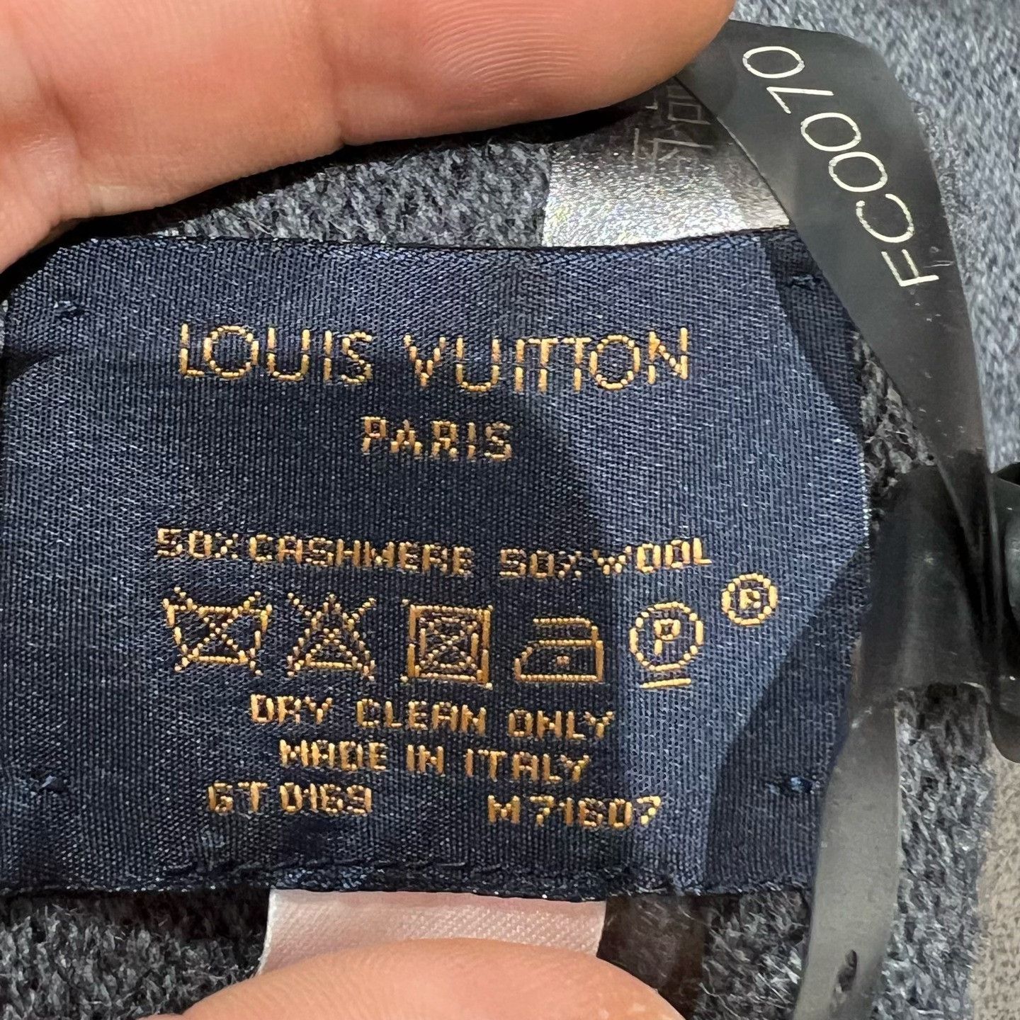 Louis Vuitton Louis Vuitton Black Scarf one size Men Size ONE SIZE - 3 Thumbnail