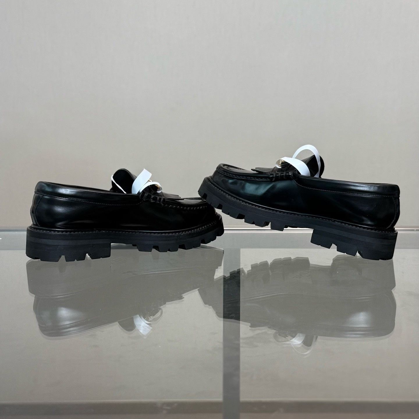 Celine Celine Lowtop Sneakers it_36 Women Size US 6 / IT 36 - 6 Thumbnail