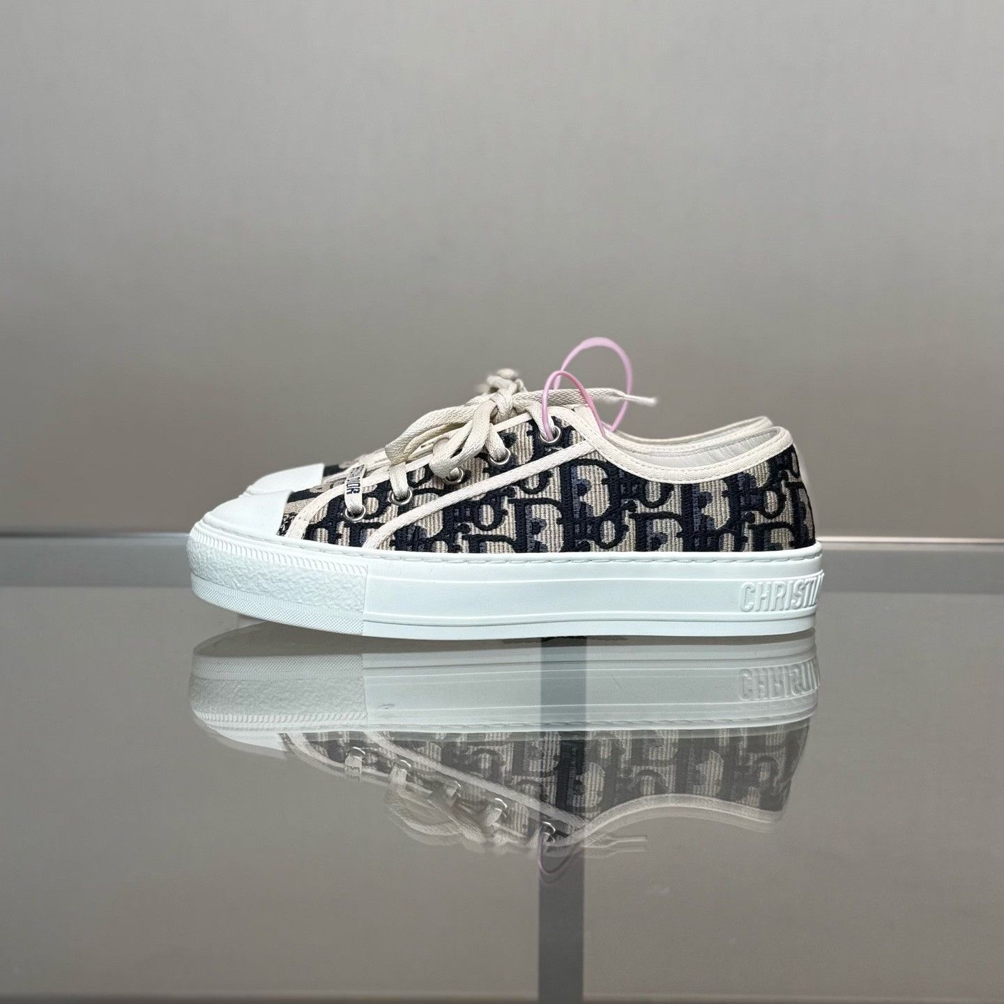 Dior Dior Lowtop Sneakers it_36 Women Size US 6 / IT 36 - 2 Thumbnail